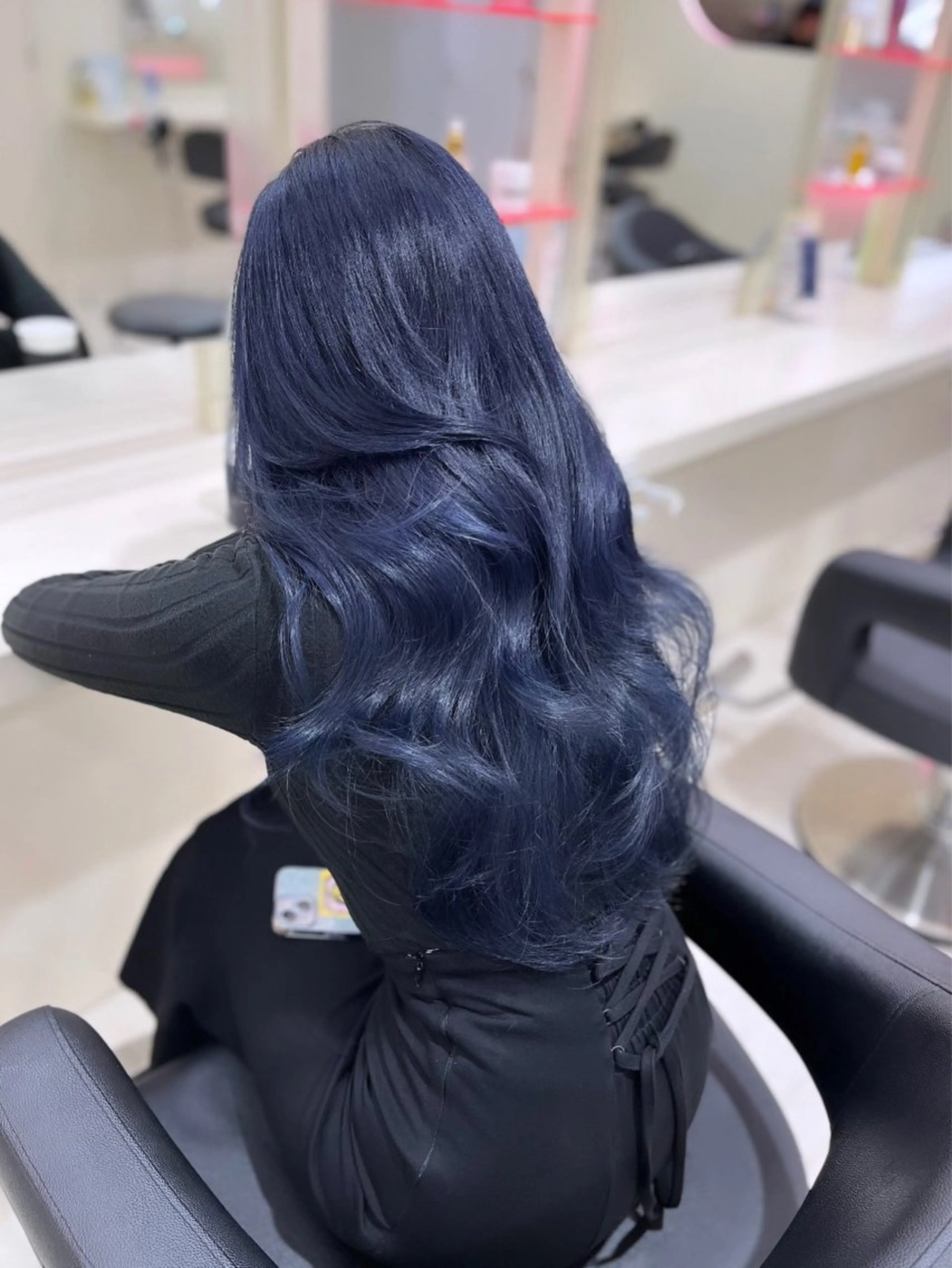 ロング 髪質改善 韓国風ヘア レイヤーカット カット ヘアカラー 透明感× ブルーブラック/池袋のヘアスタイル