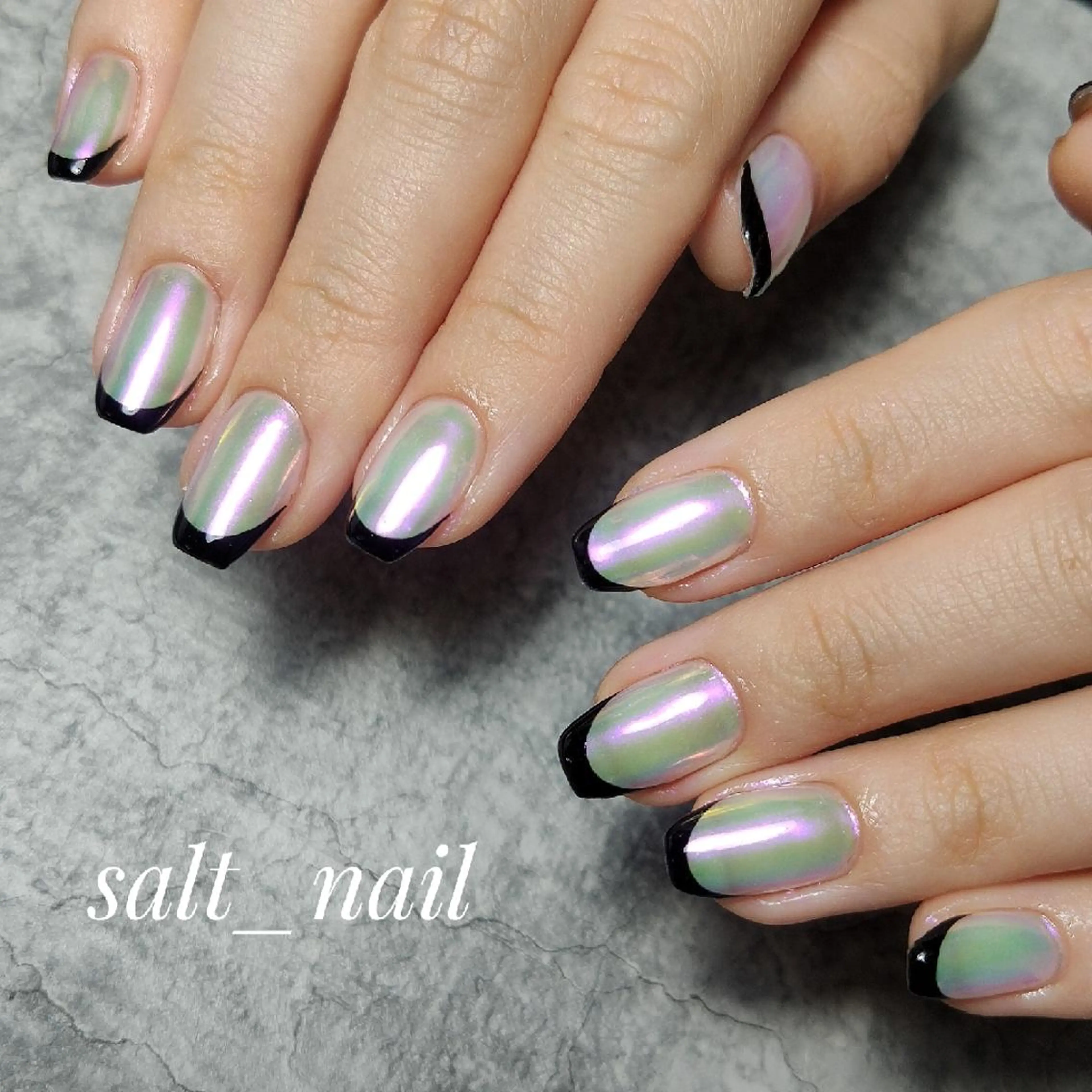 ネイル オーロラネイル フレンチネイル ハンドネイル 個人サロン saltnailのネイルデザイン