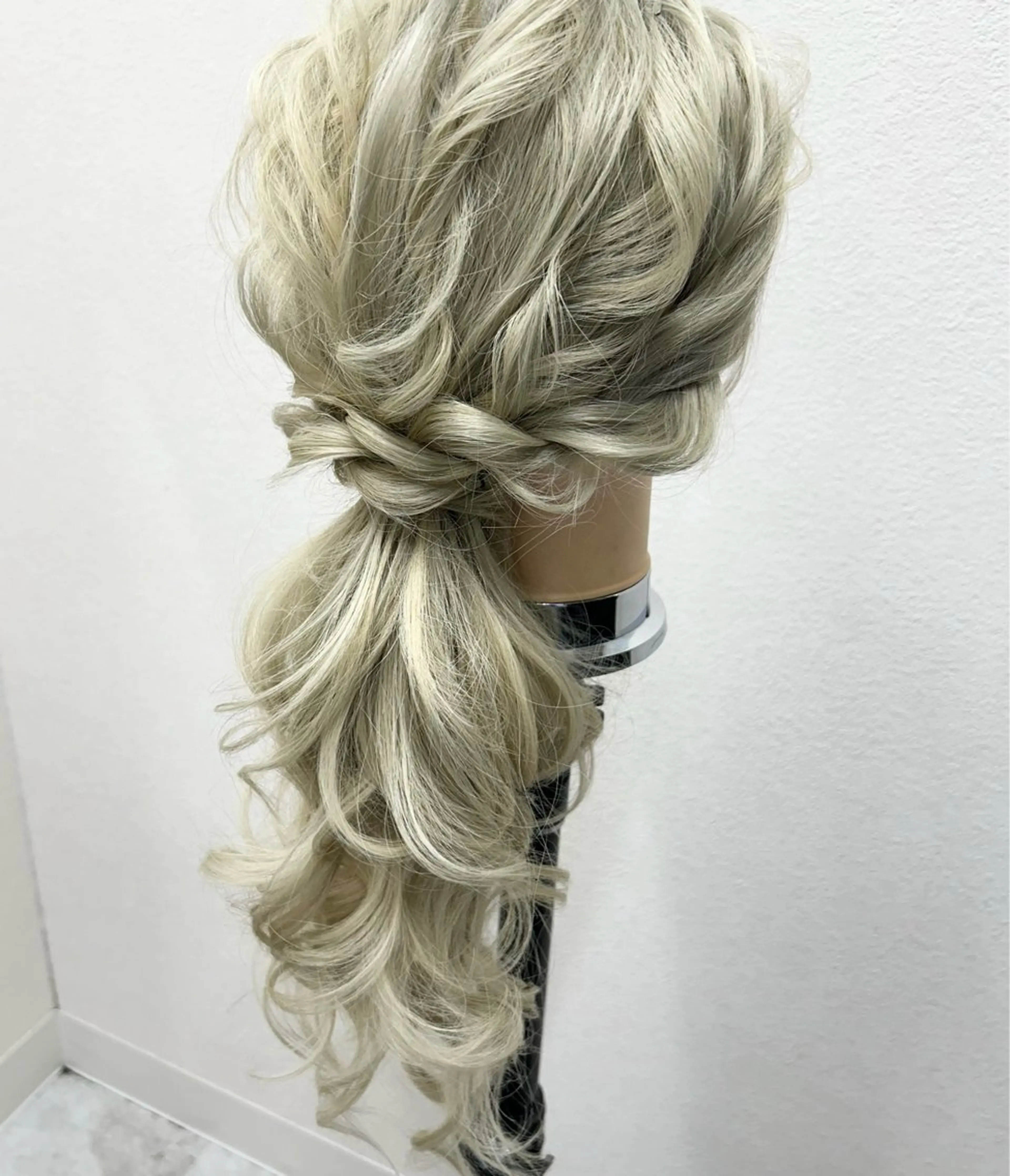 セミロング ヘアアレンジ 艶カラー吉祥寺🌸 KAZUEのヘアスタイル