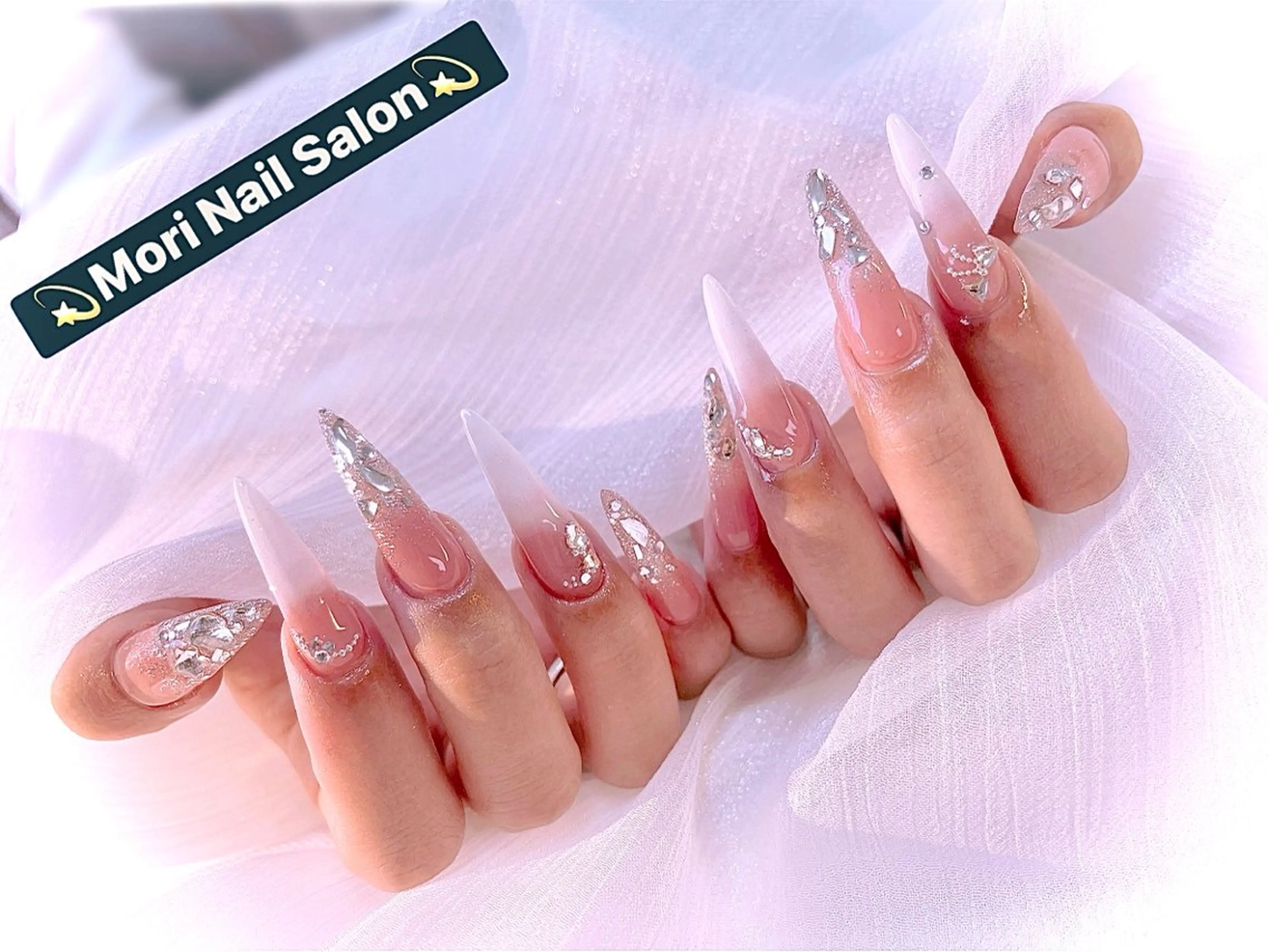 ネイル ハンドネイル MORI ネイル SALONのネイルデザイン