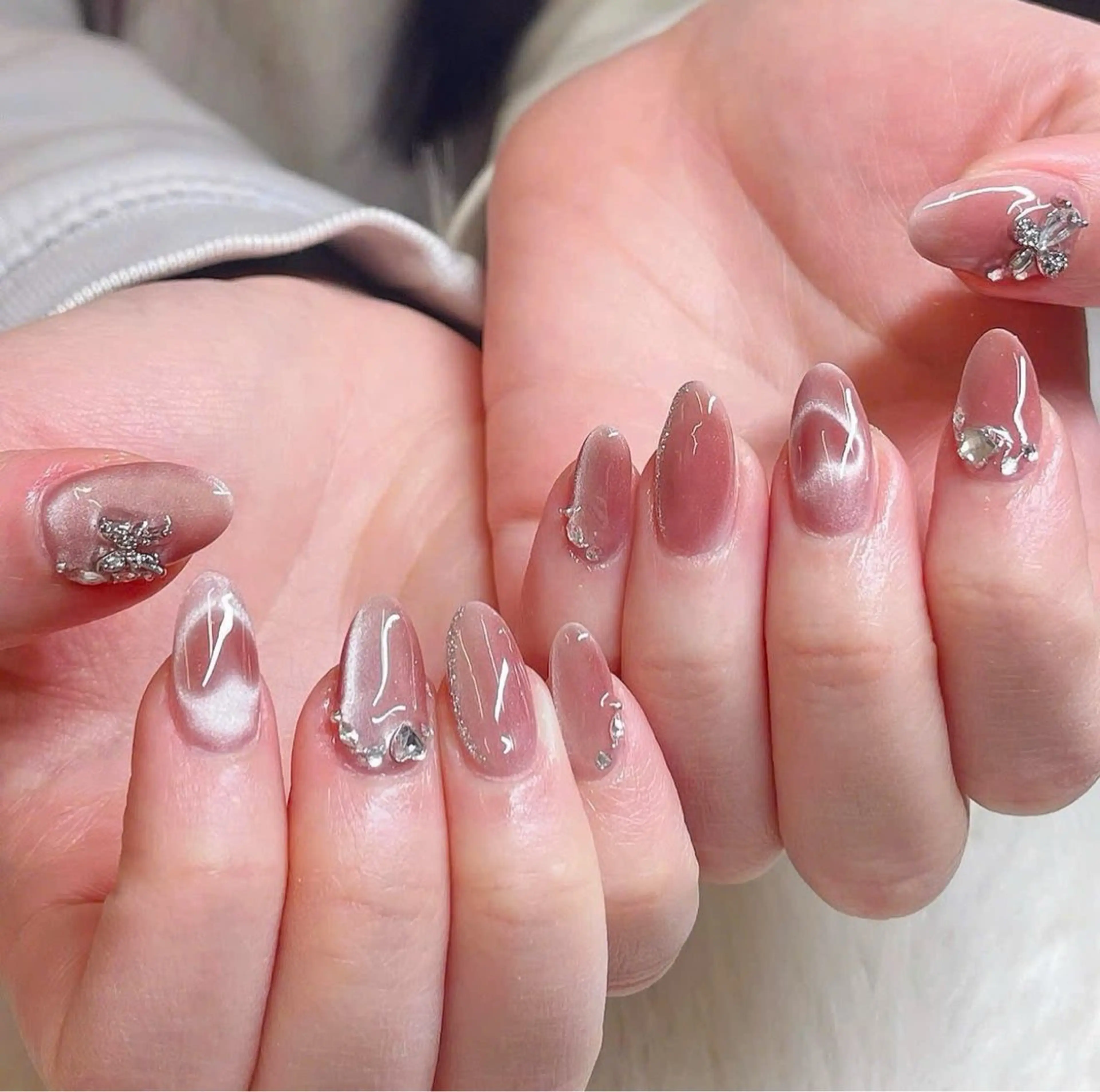 ネイル フラッシュネイル フレンチネイル グラデーション キラキラネイル 韓国ネイル Lina nail所属・Lunaa 池袋のネイルデザイン