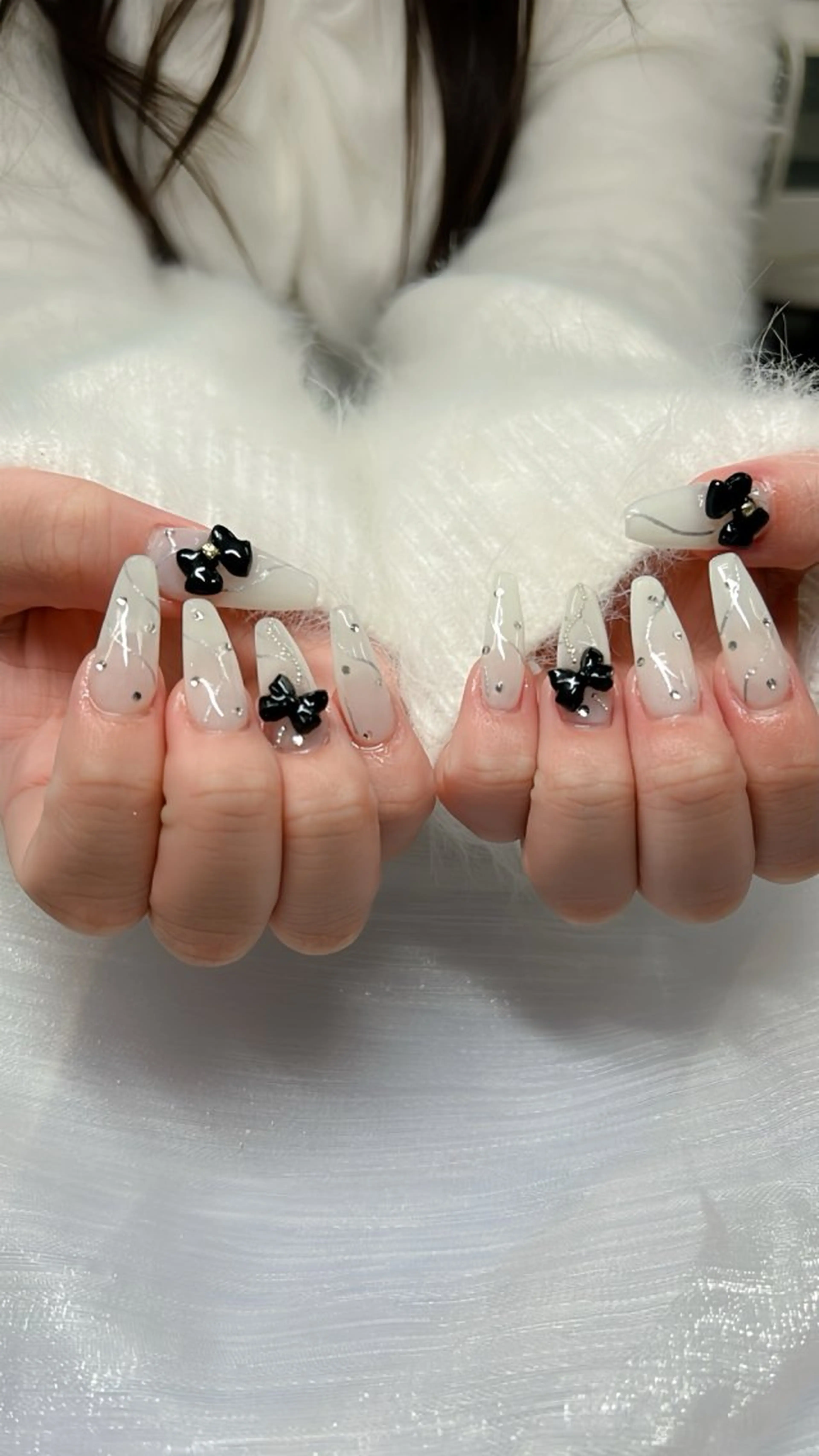 ネイル 長さ出し ガーリー 韓国ネイル ロングネイル ミラーネイル 中野駅から2分 MEO NAILのネイルデザイン