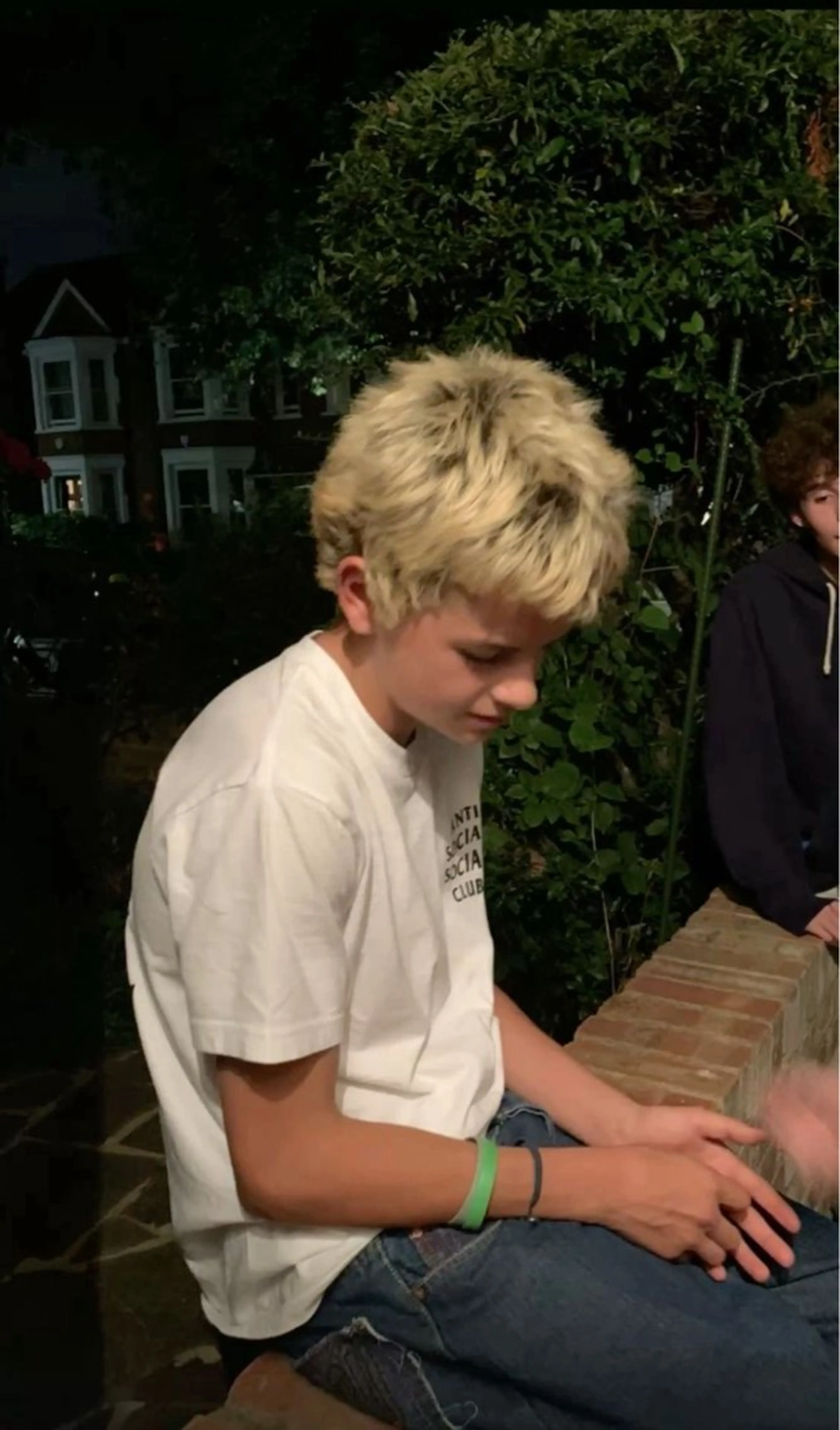 ショート パーマ メンズ 高橋 愛依のヘアスタイル