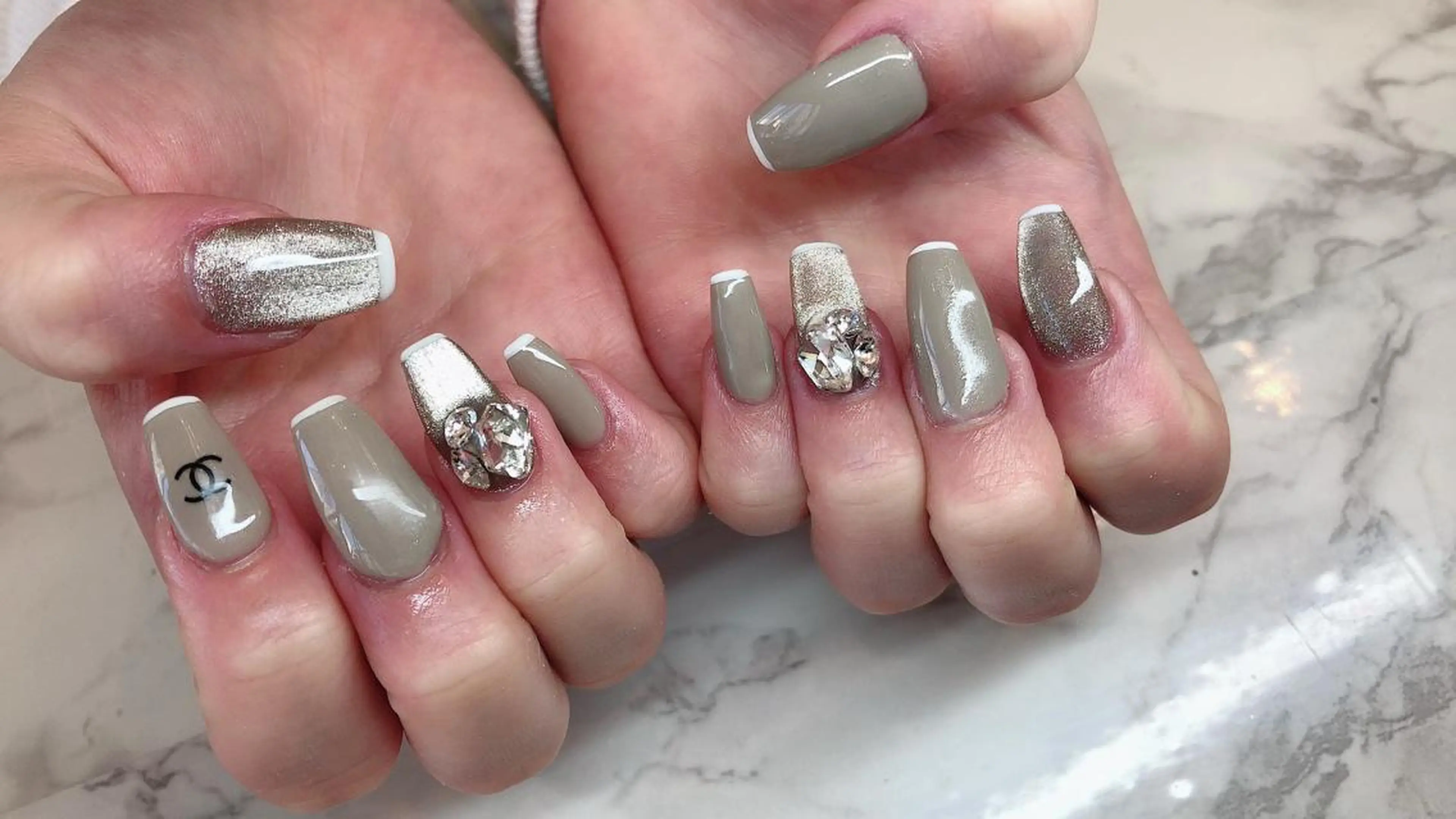 ネイル noix nail &eyeのネイルデザイン