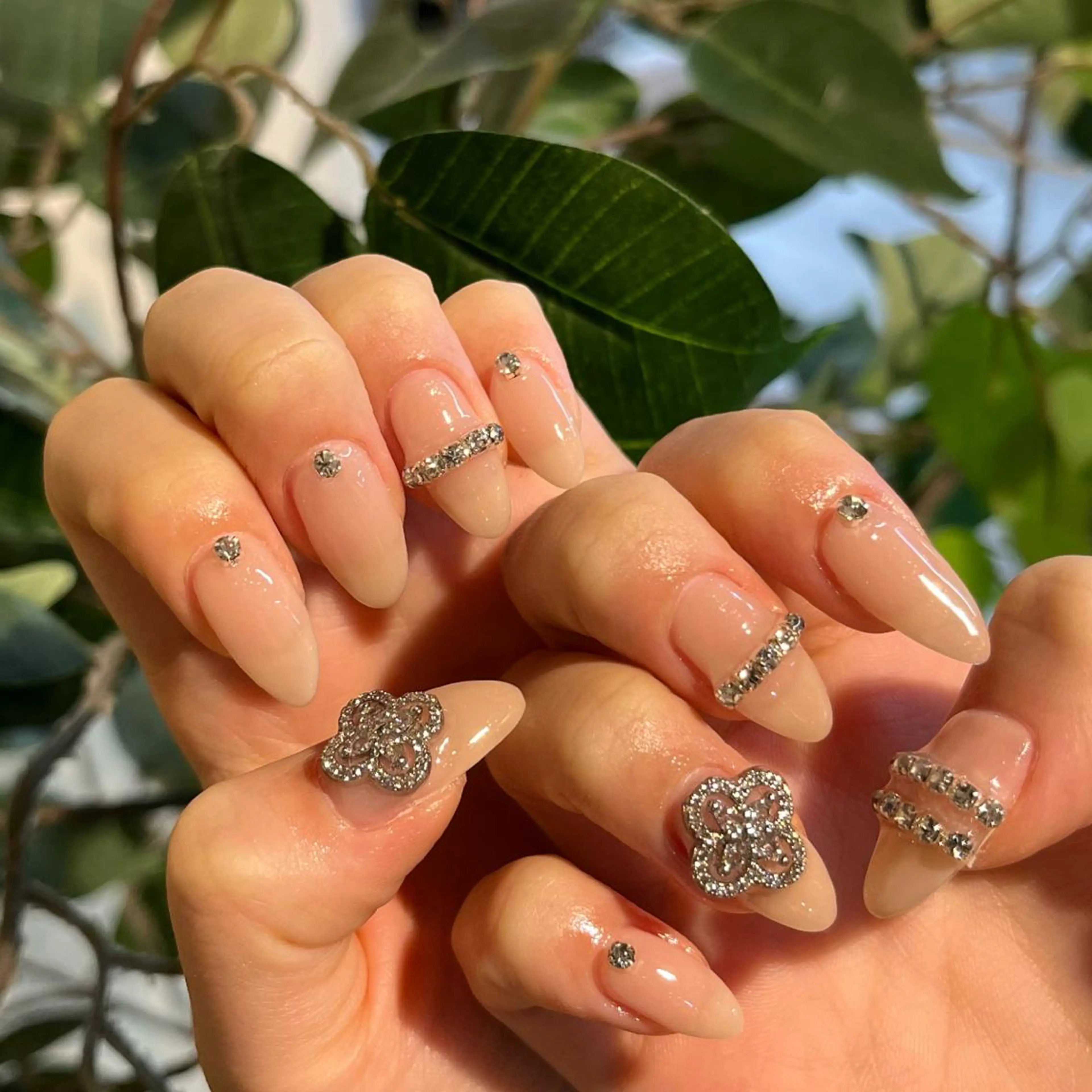 ネイル ハンドネイル ☁️BLITZ 🎀笠原雪音🎀のネイルデザイン