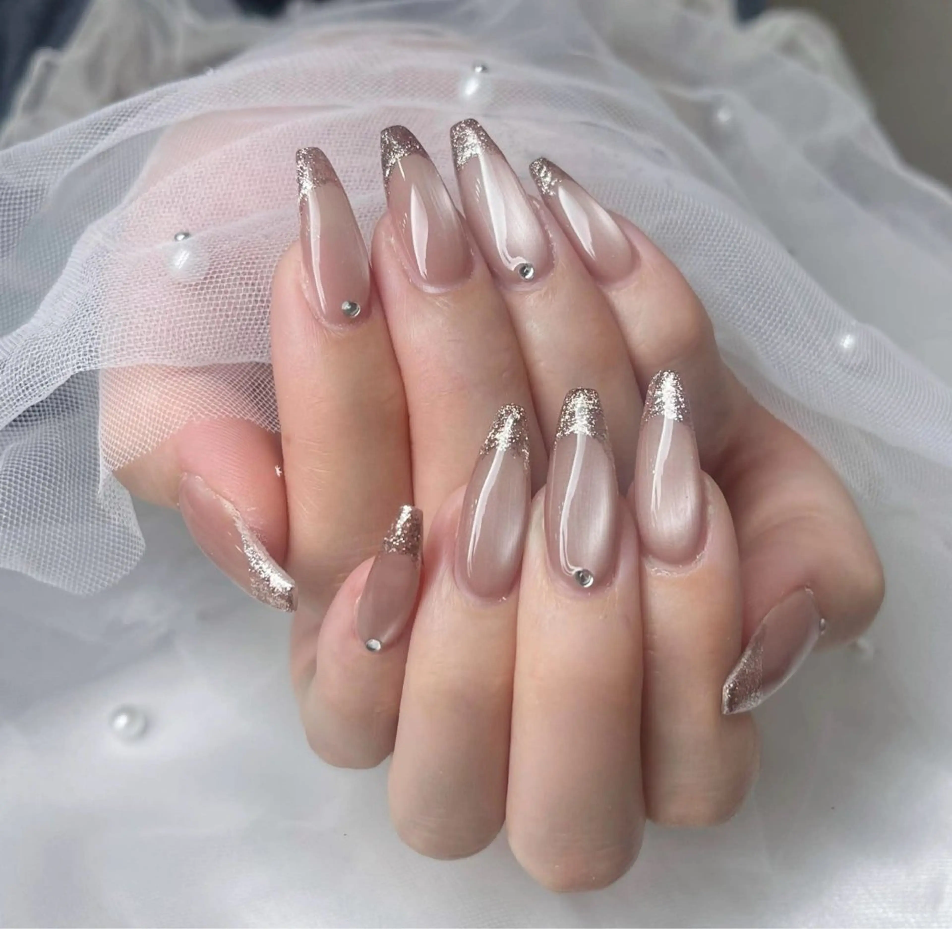 ハンドネイル 波 なみのネイルデザイン