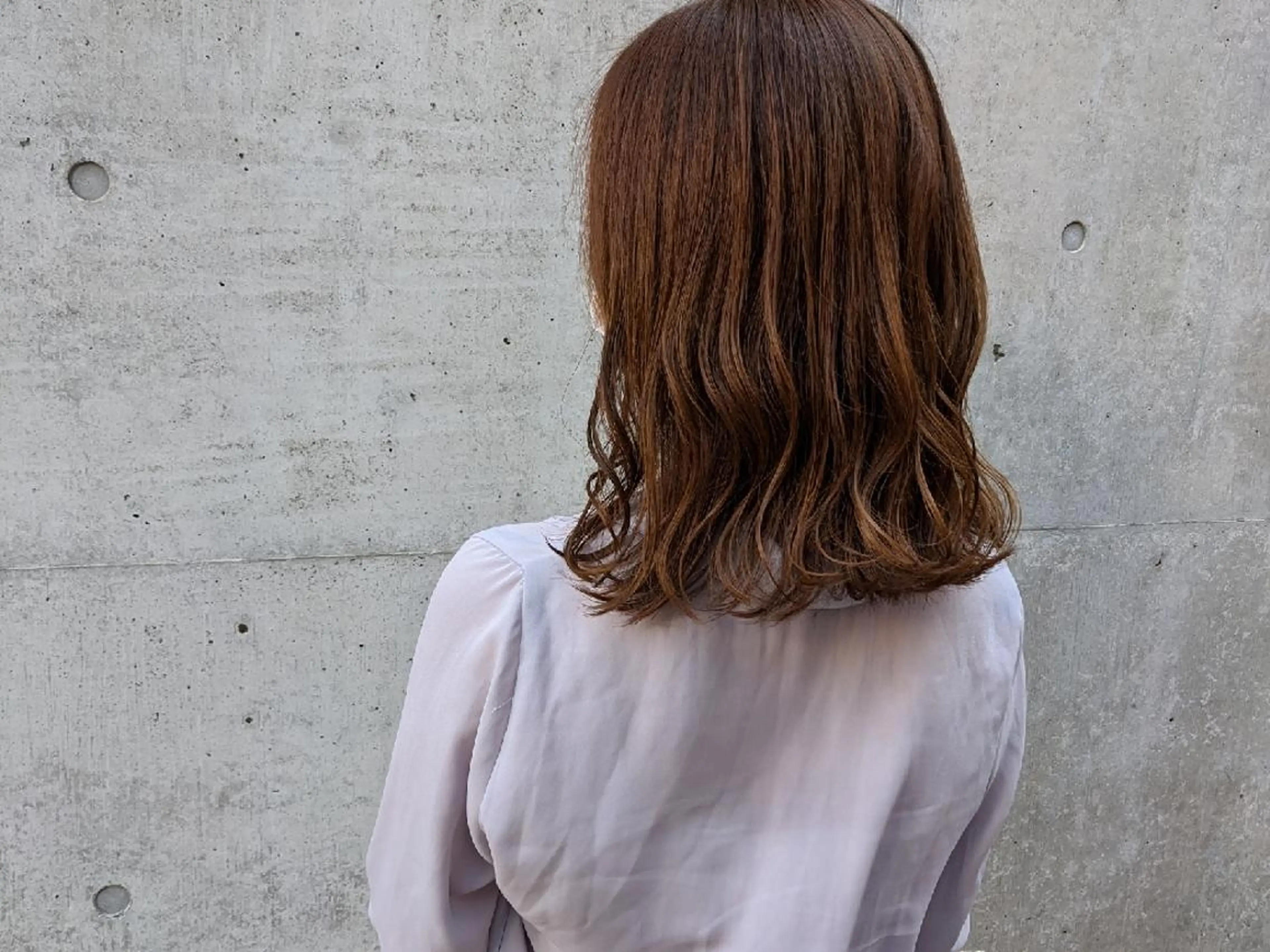 ミディアム 🪞ハイトーン特化 🪞KEISUKEのヘアスタイル