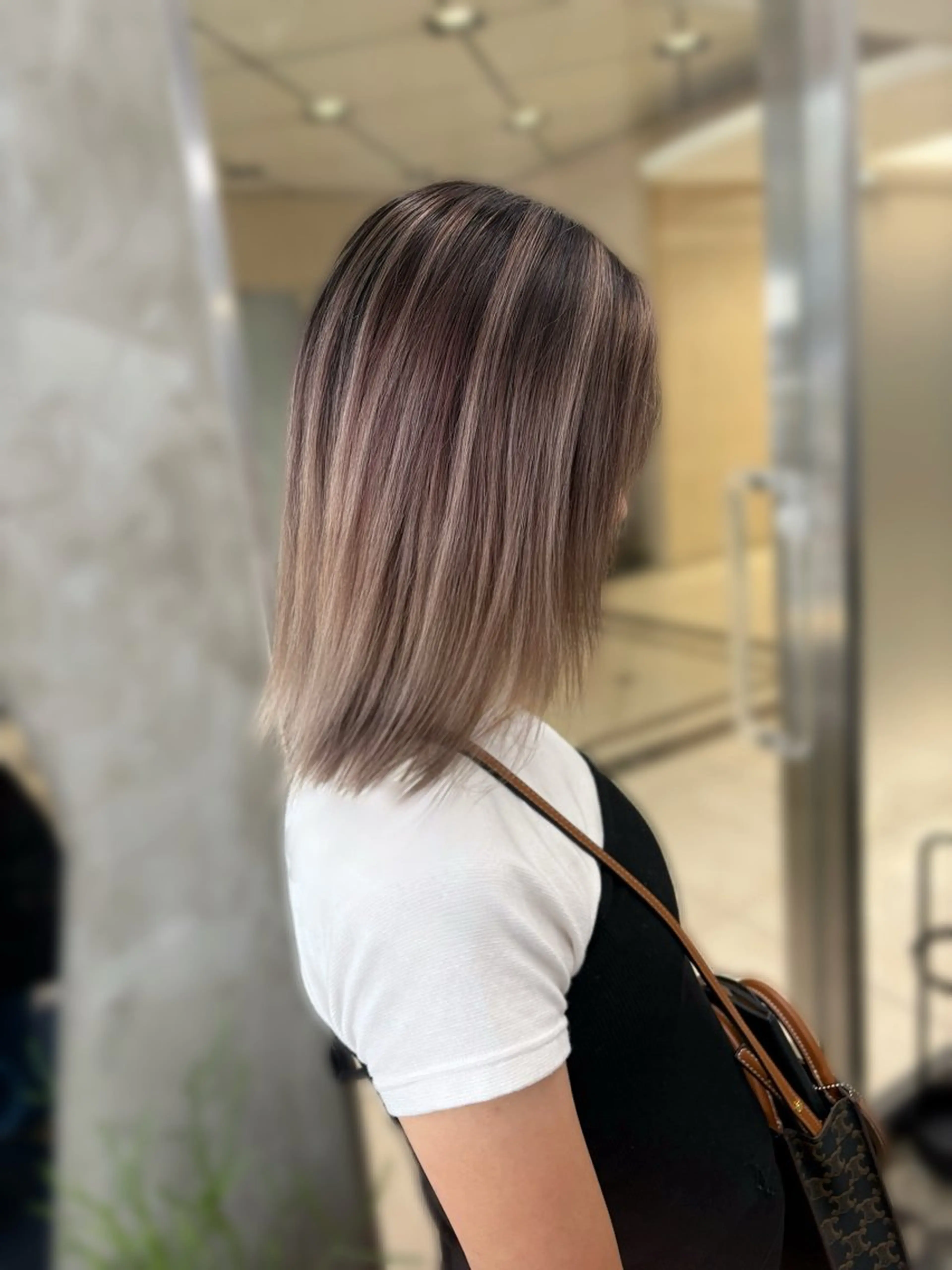 セミロング カラー ヘアカラー さわ 🫧🎀のヘアスタイル