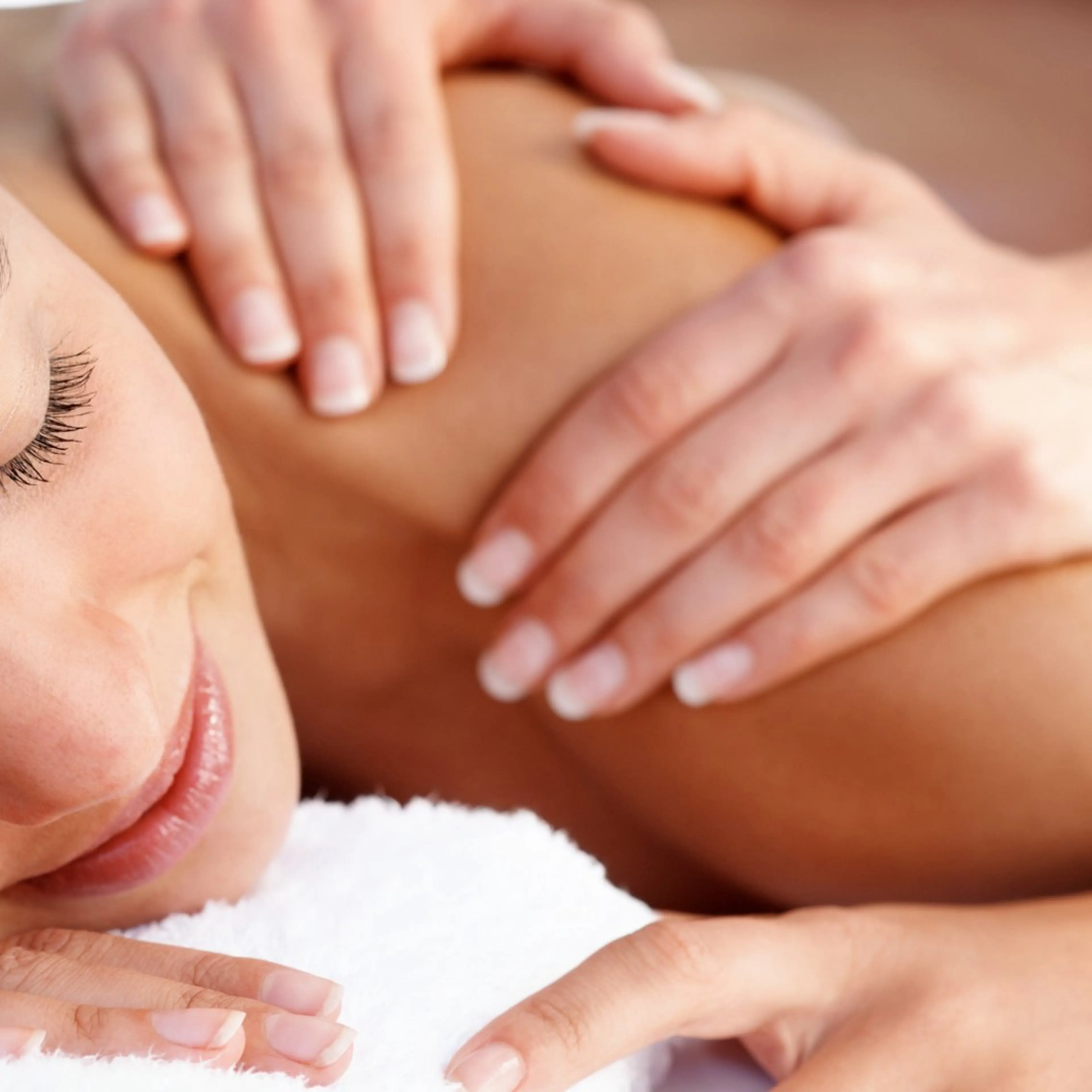 全身リラックスアロママッサージの写真