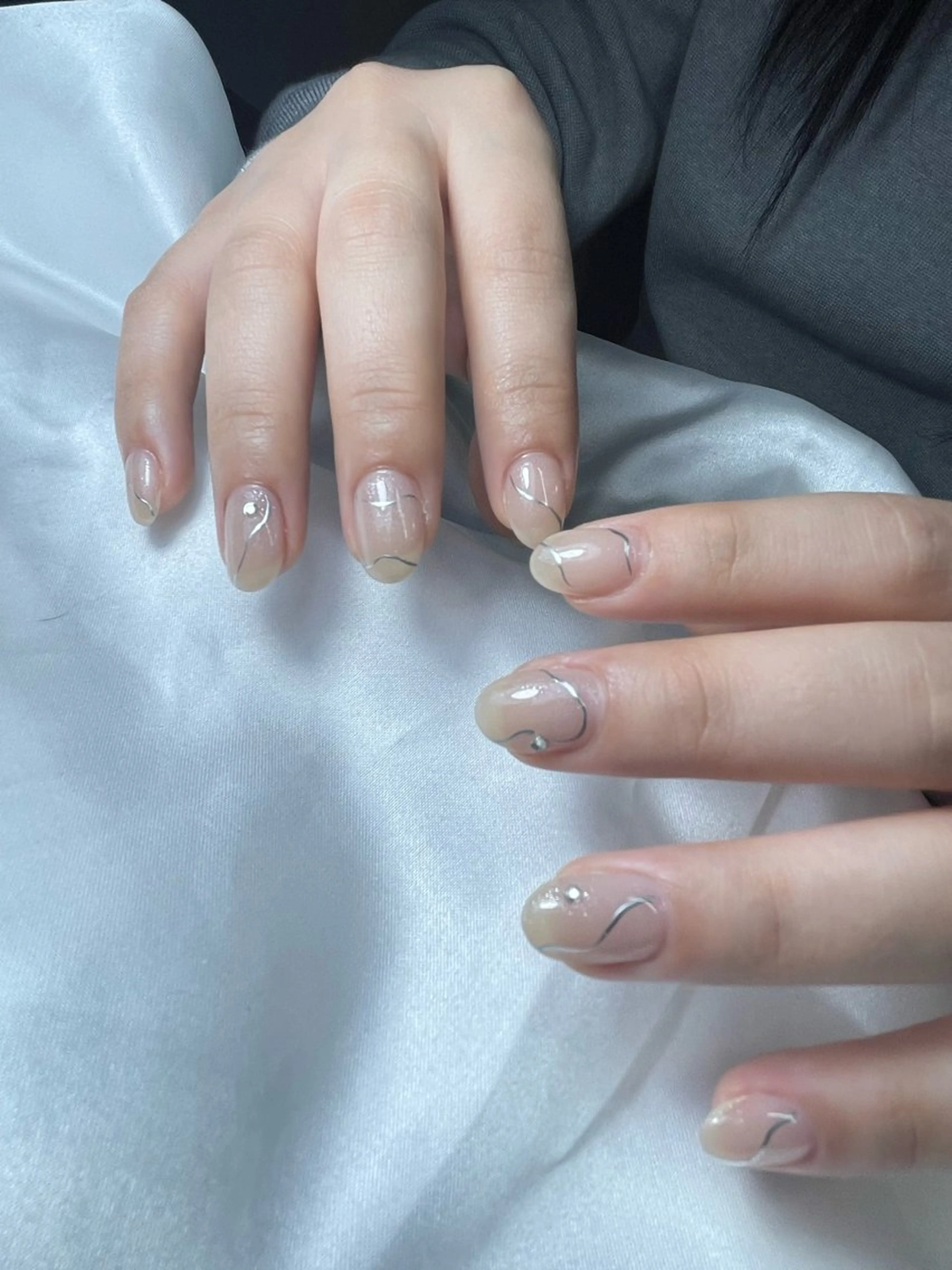 ネイル ニュアンスネイル シンプルネイル WATANABE MAYUMIのネイルデザイン