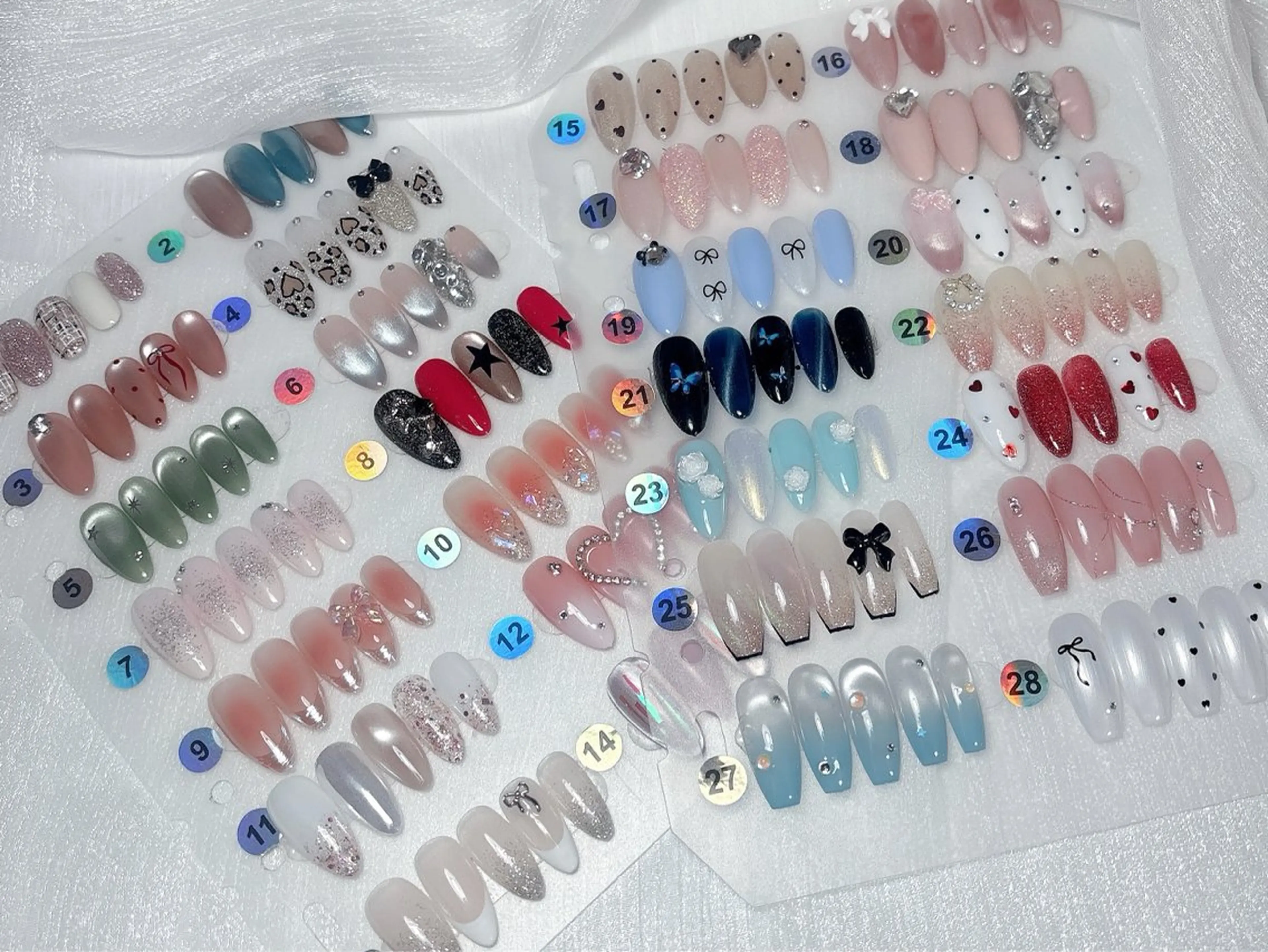 ネイル ハンドネイル Aura  Nail 長さだし/パラジェルのネイルデザイン