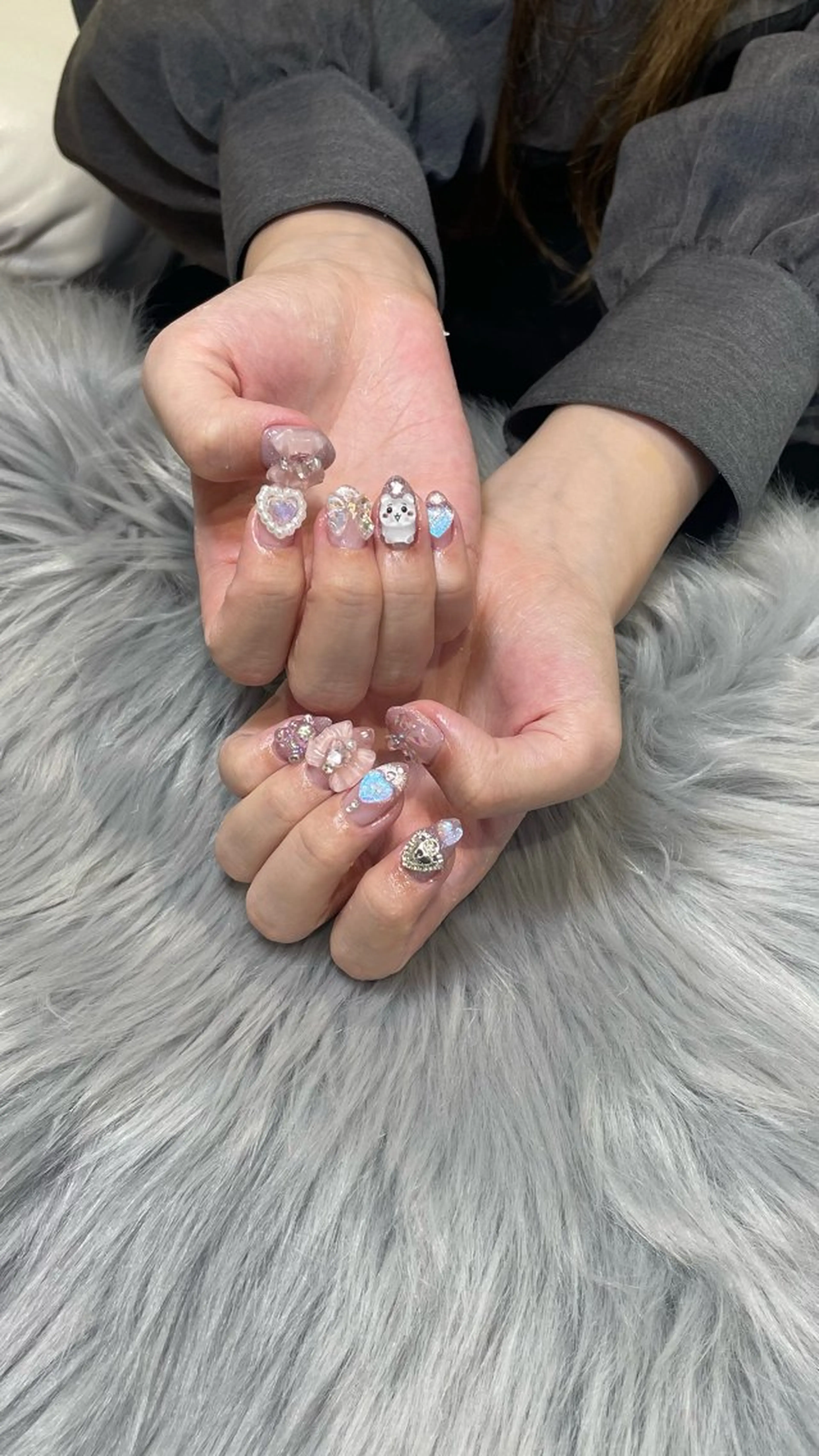 ネイル ラメ(グリッター) RICO NAIL所属・RICO Nail パーツつけ放題🌈のネイルデザイン