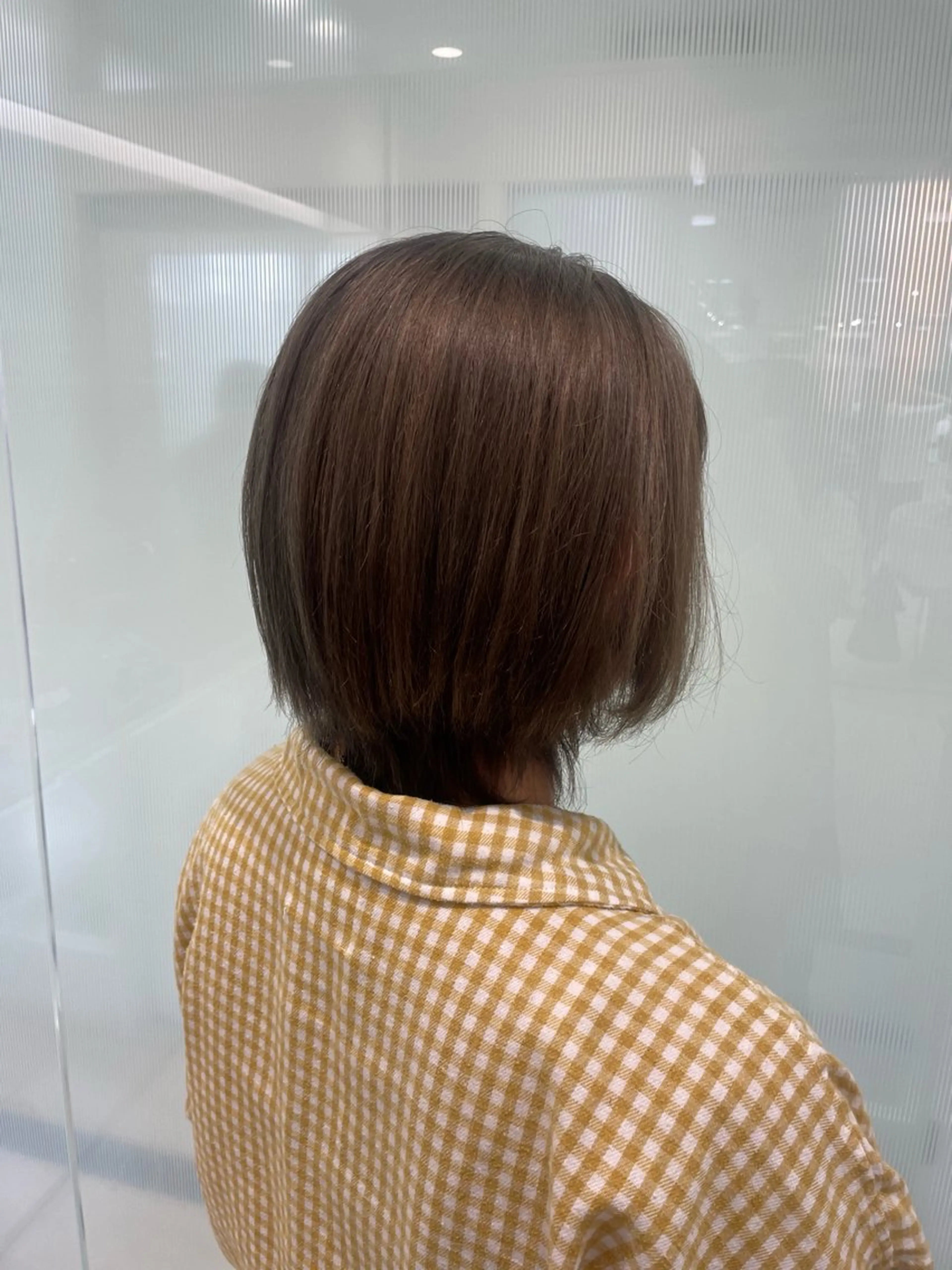 ショート カラー ブリーチ グレージュ 竹山 功起のヘアスタイル