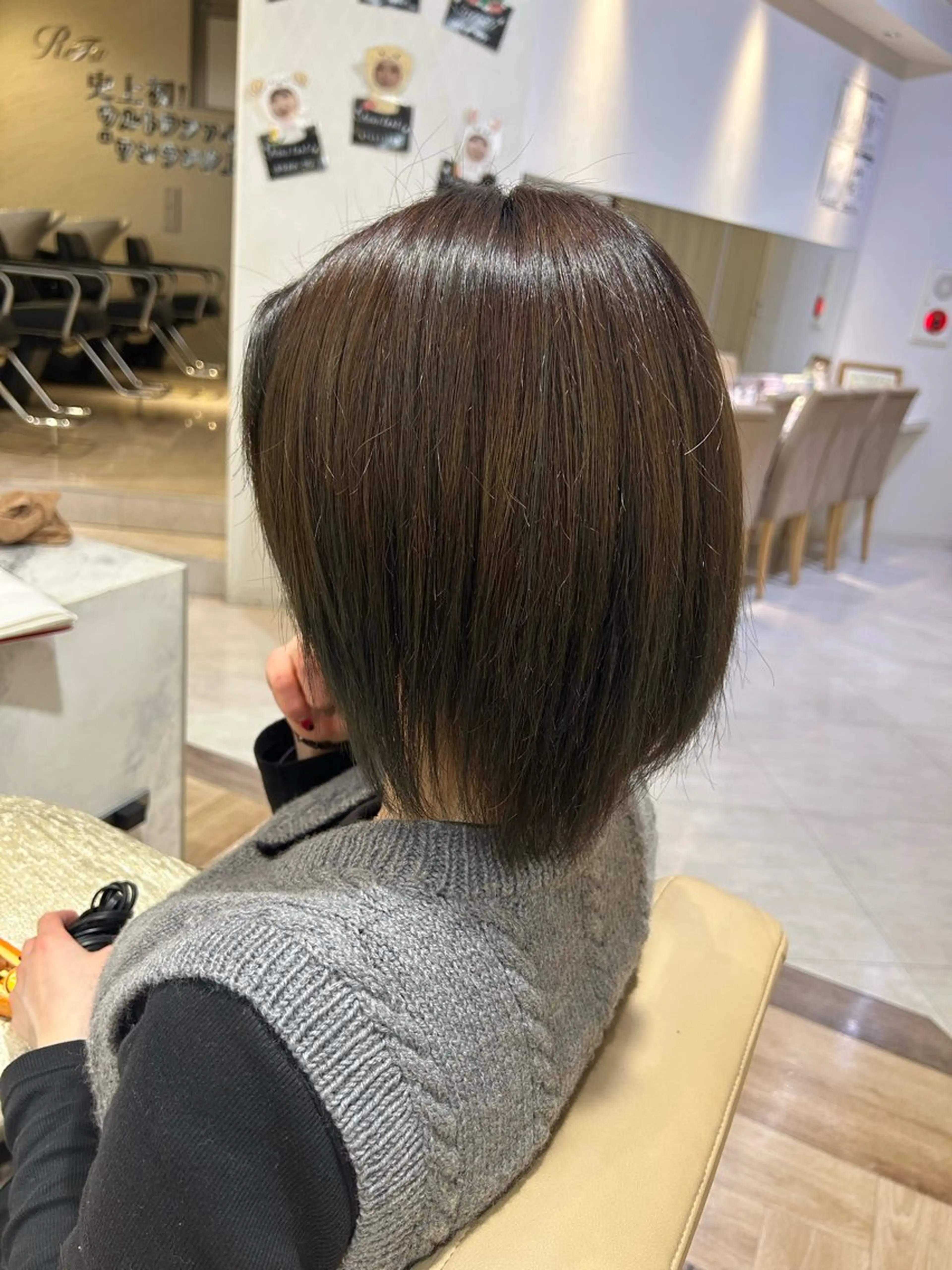 ショート カラー 透明感カラー ヘアカラー ヘアメイクwill野田阪神店所属・石井 悠のヘアスタイル