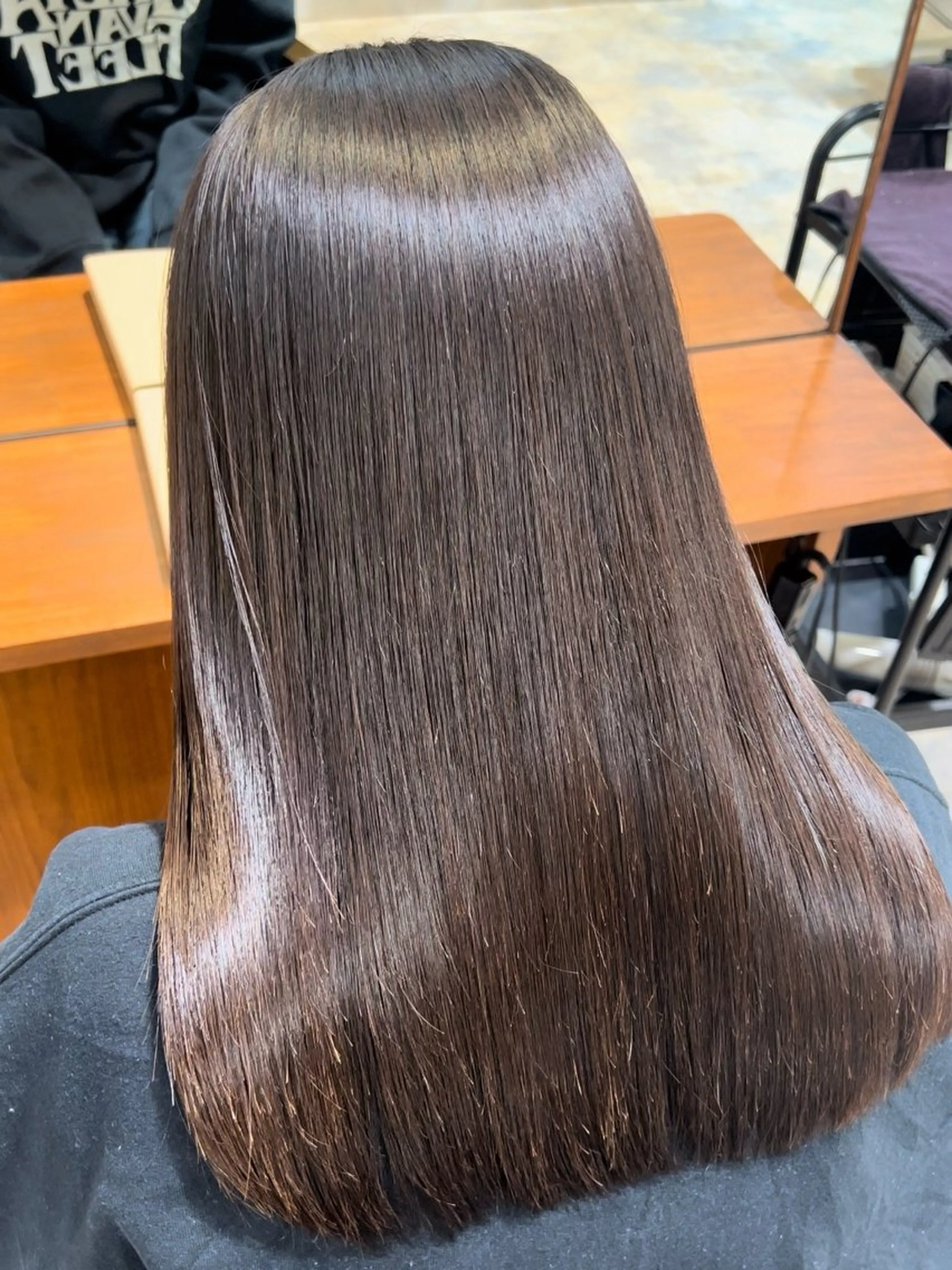 ウル艶🪸✨カット＋縮毛矯正＋髪質改善ULTOWA（ウルトワ）トリートメントの写真