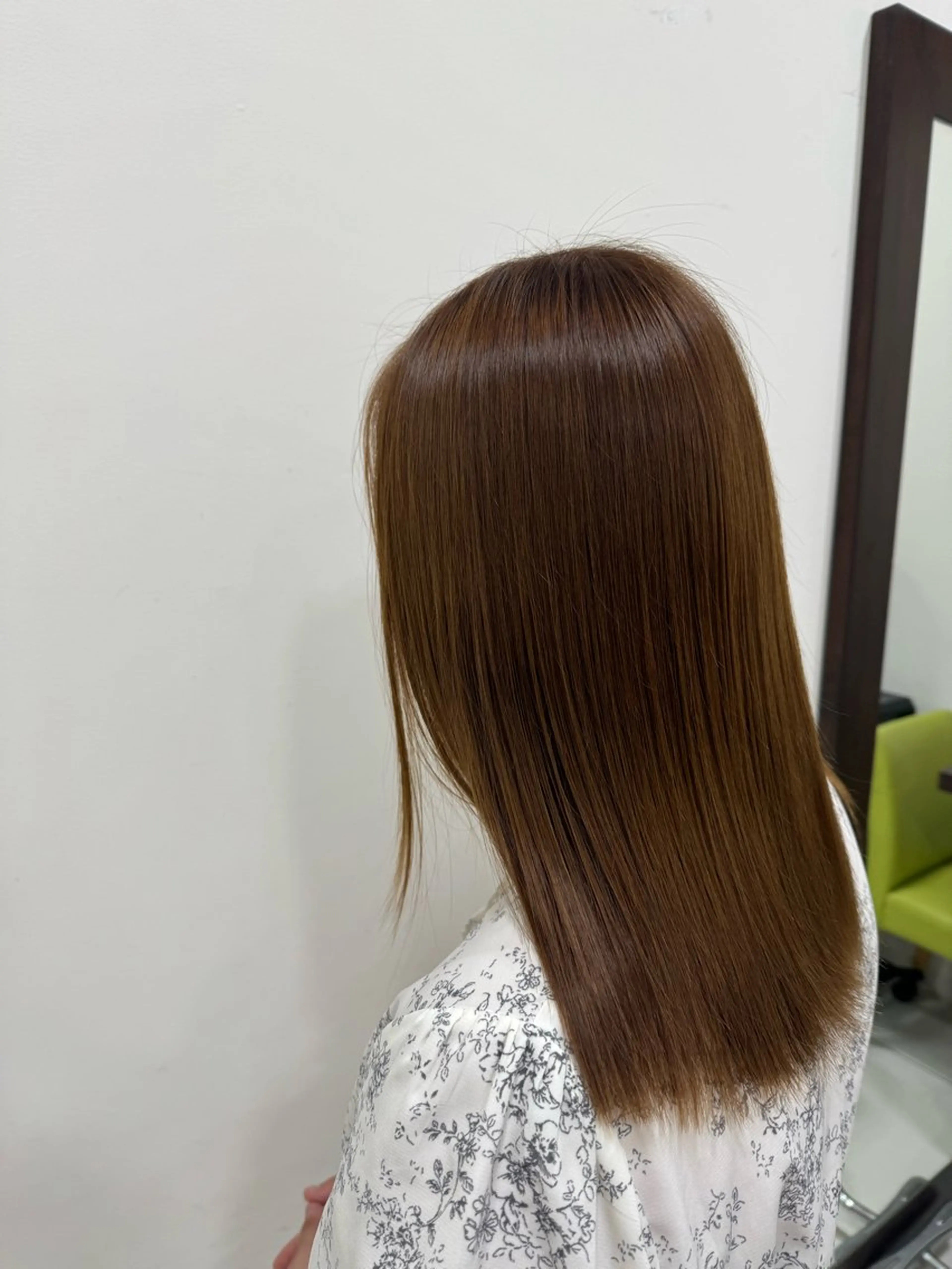 ロング 小達 陽菜のヘアスタイル