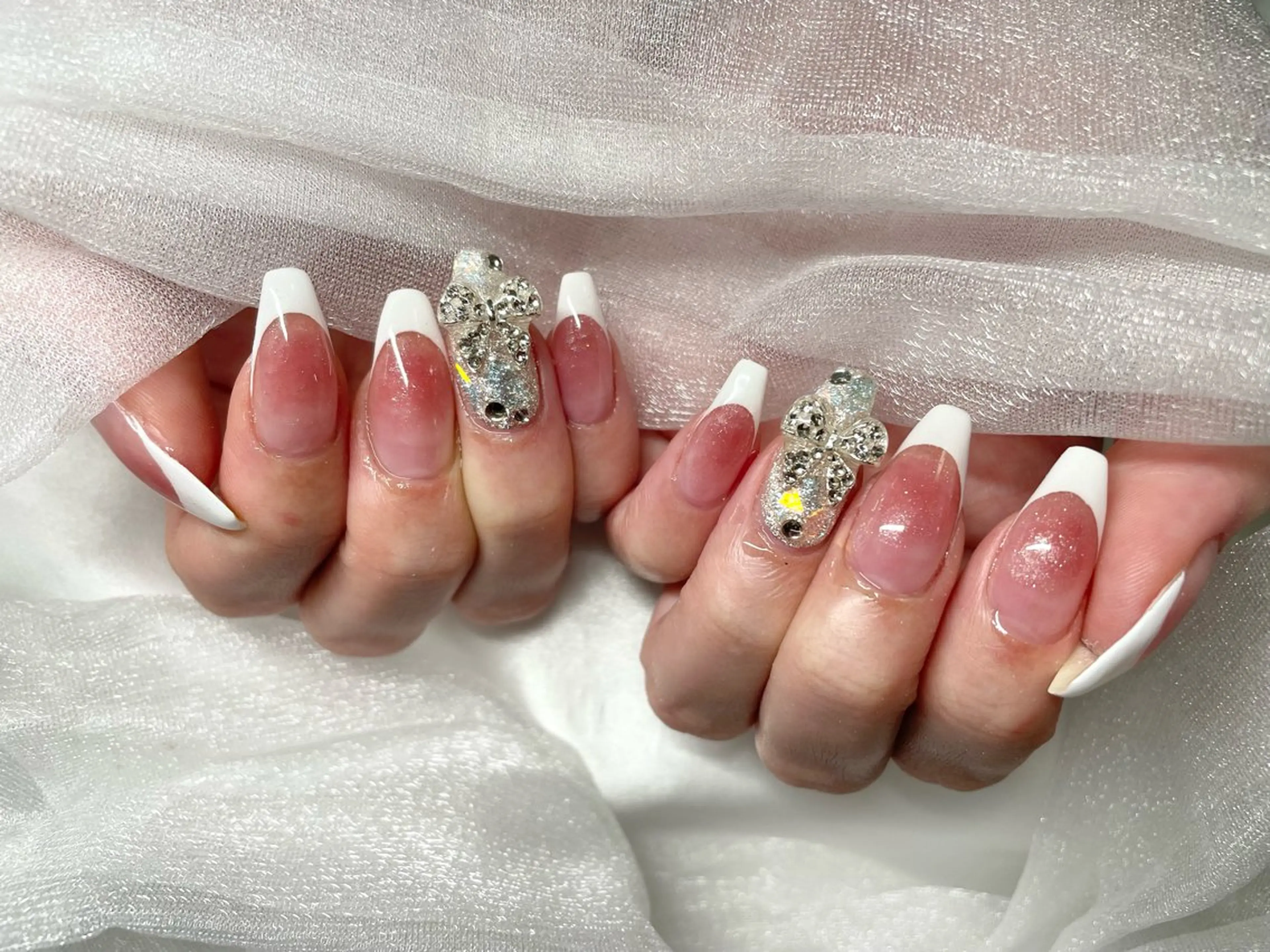 ネイル ハンドネイル Roi〈ロワ〉 Minakoのネイルデザイン