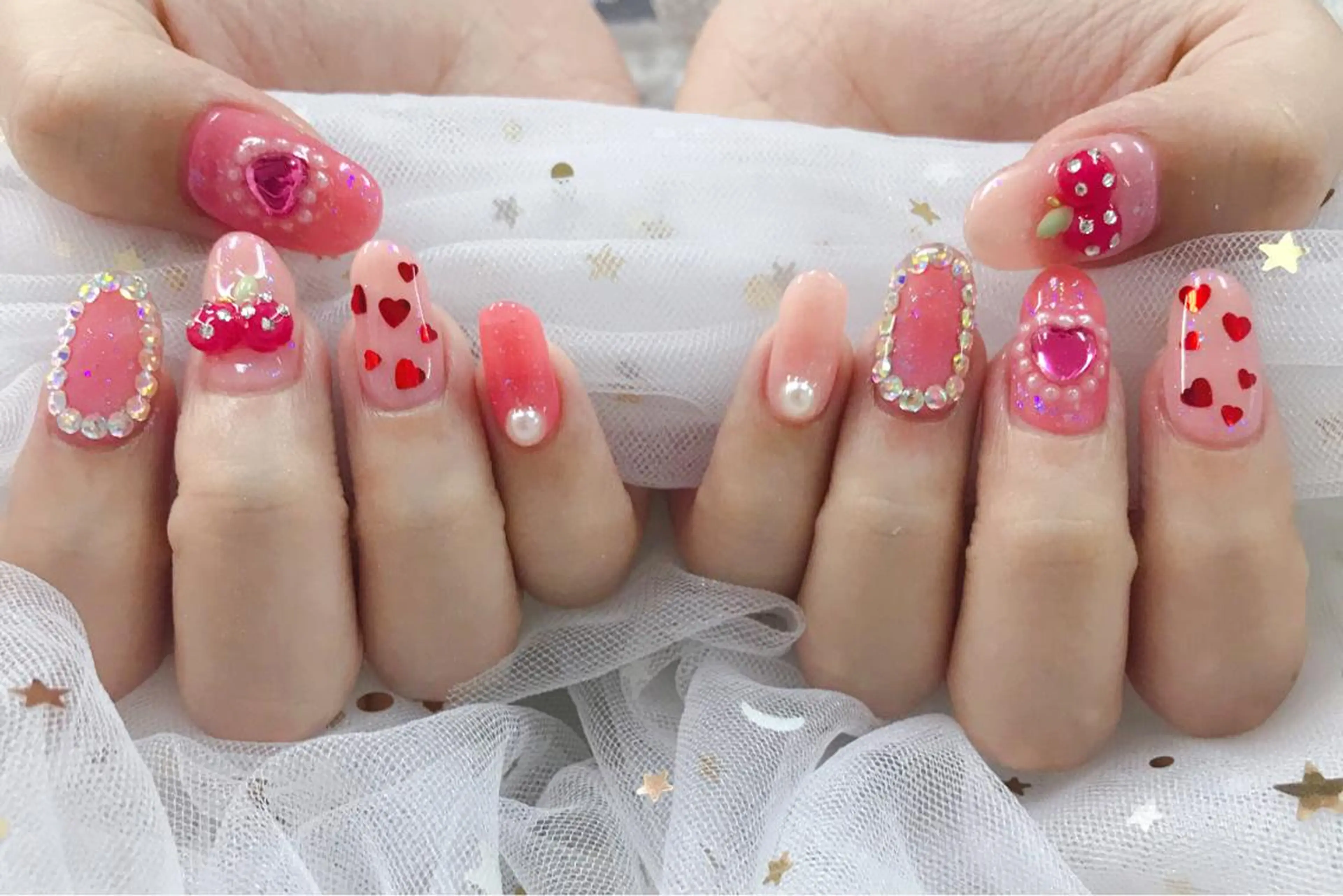 ネイル 💅ネイル✨ プリンセスのネイルデザイン