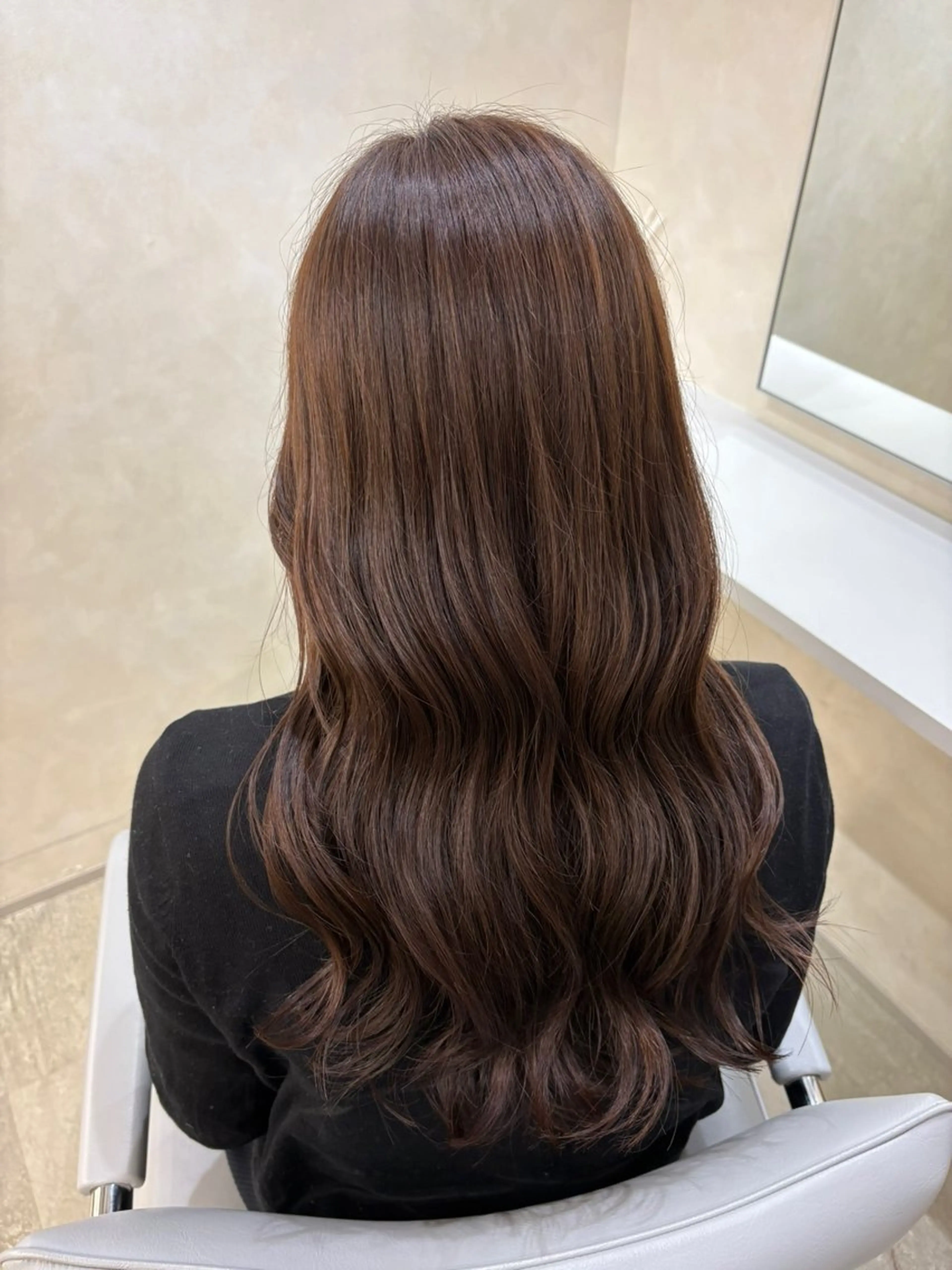 ロング 谷 ほのかのヘアスタイル