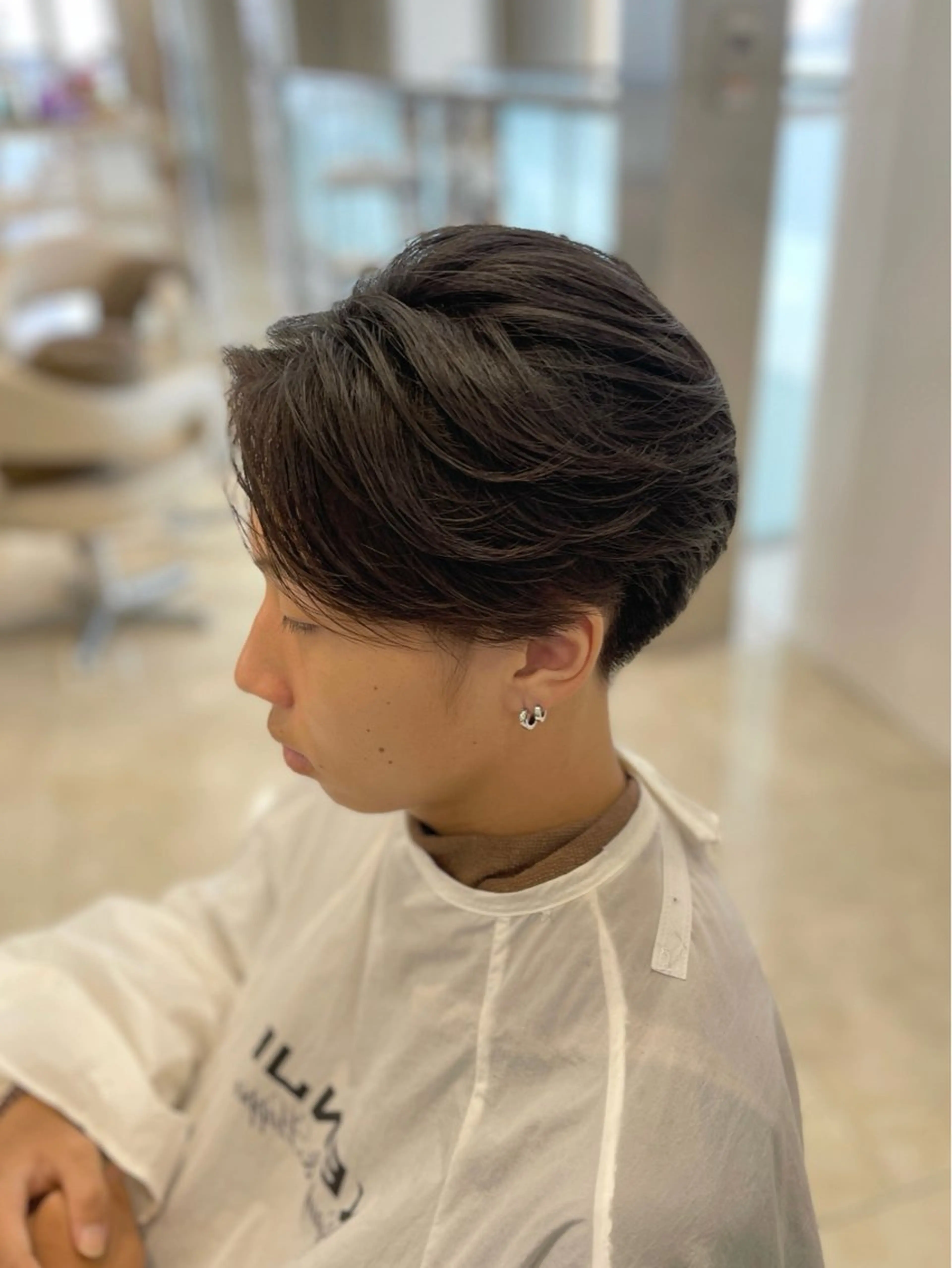 メンズ シャドウパーマ／骨格 矯正カット　トモキのヘアスタイル