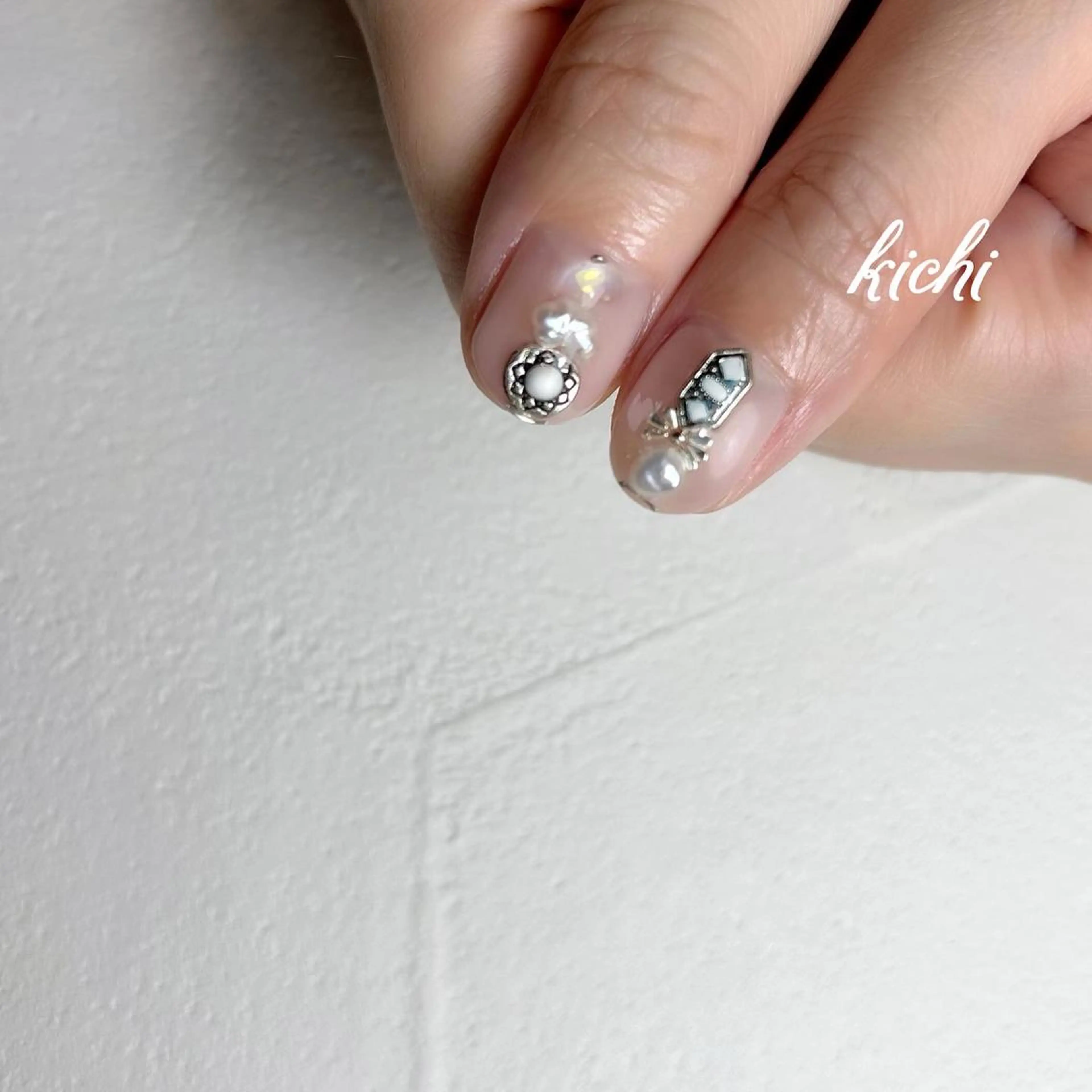ネイル kichi･: *のネイルデザイン