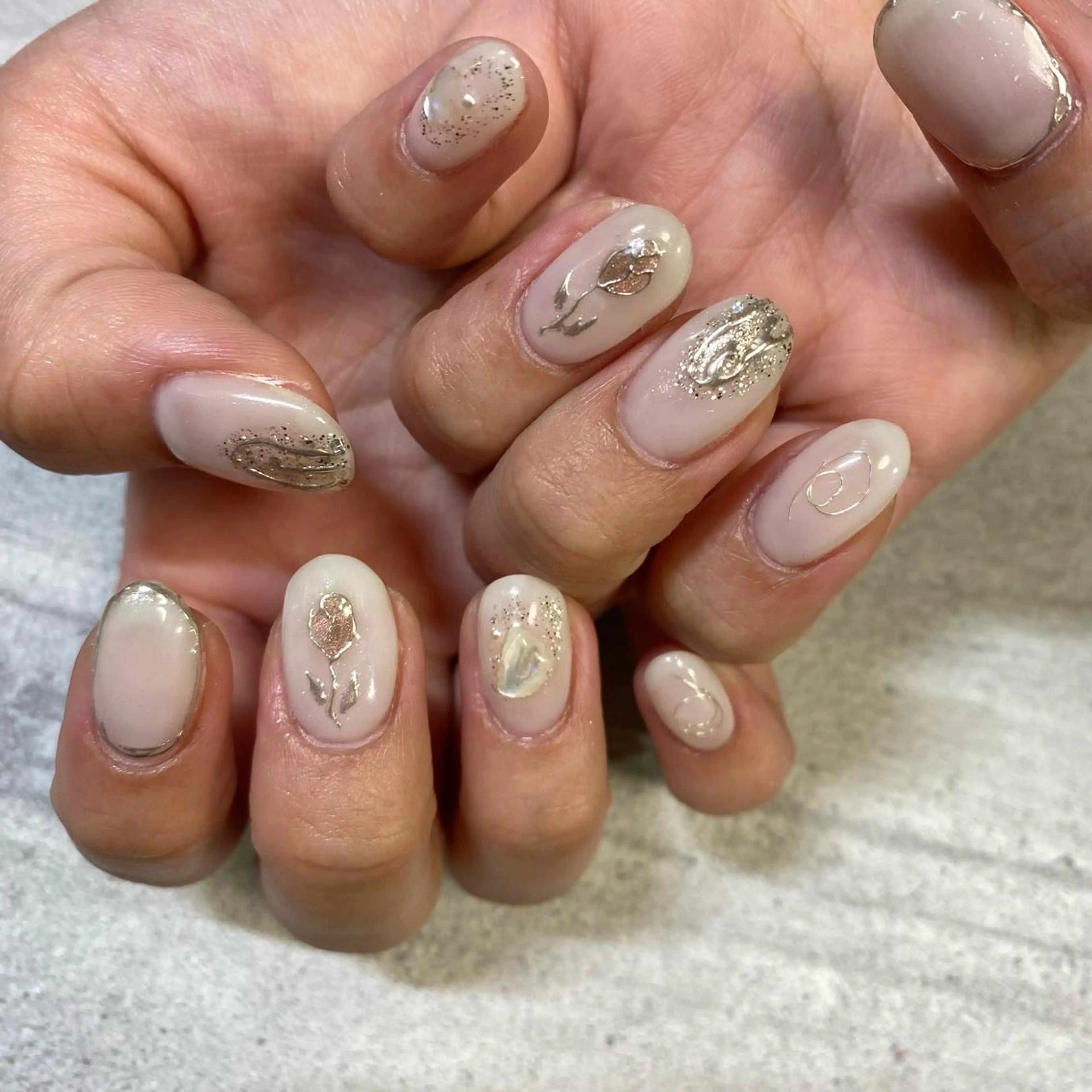 ミディアム カラー パーマ ヘアアレンジ メンズ キッズ ネイル マツエク・マツパ アイブロウ 今福鶴見ネイル 8(ｴｲﾄ)のネイルデザイン