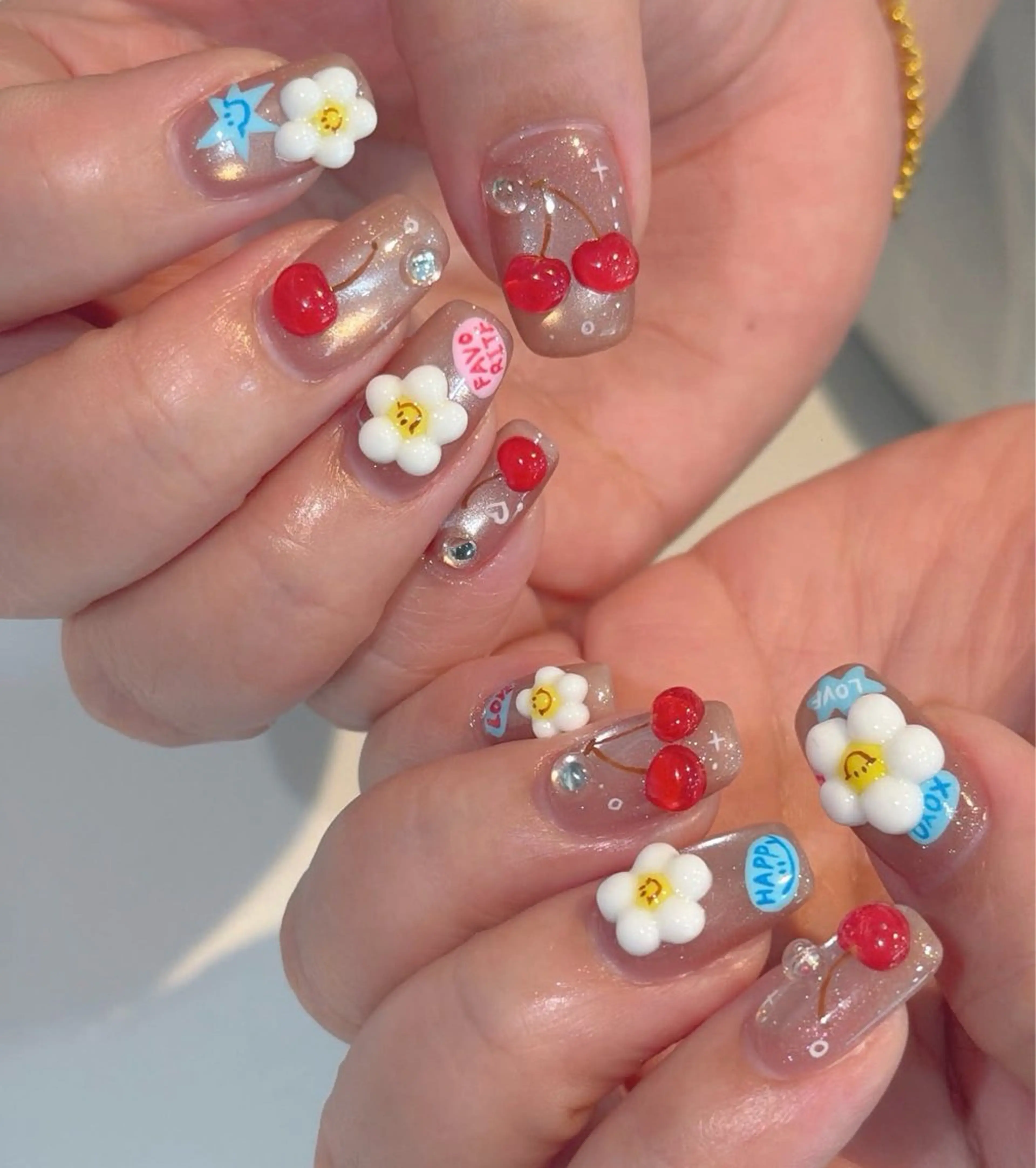 ネイル ハンドネイル RINAKY Kora Nailのネイルデザイン