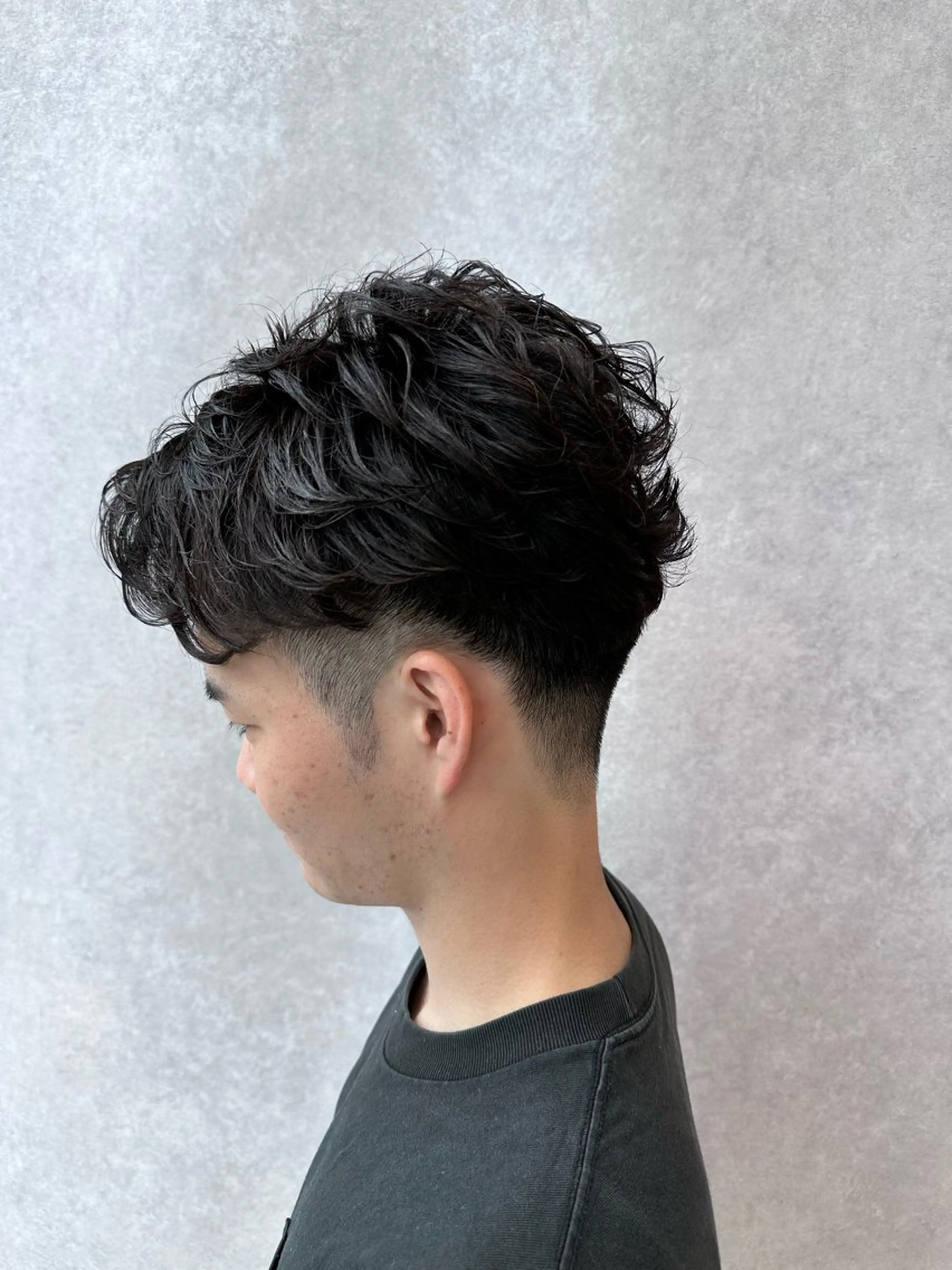 メンズ カット パーマ トリートメント 【𝐀𝐬𝐡大森】 石崎竜祐のヘアスタイル