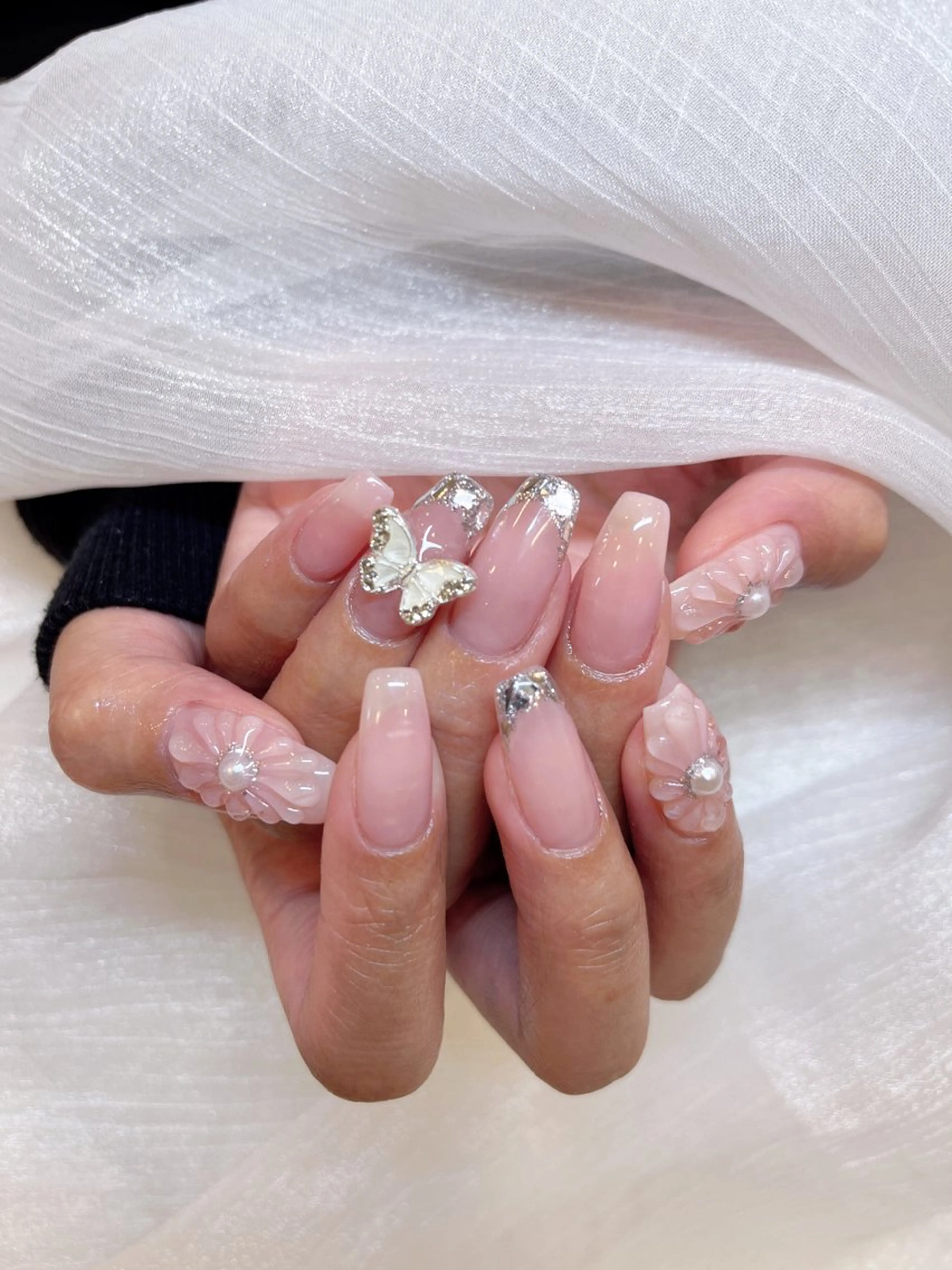 ネイル ハンドネイル ハンドケア COCO ネイルのネイルデザイン