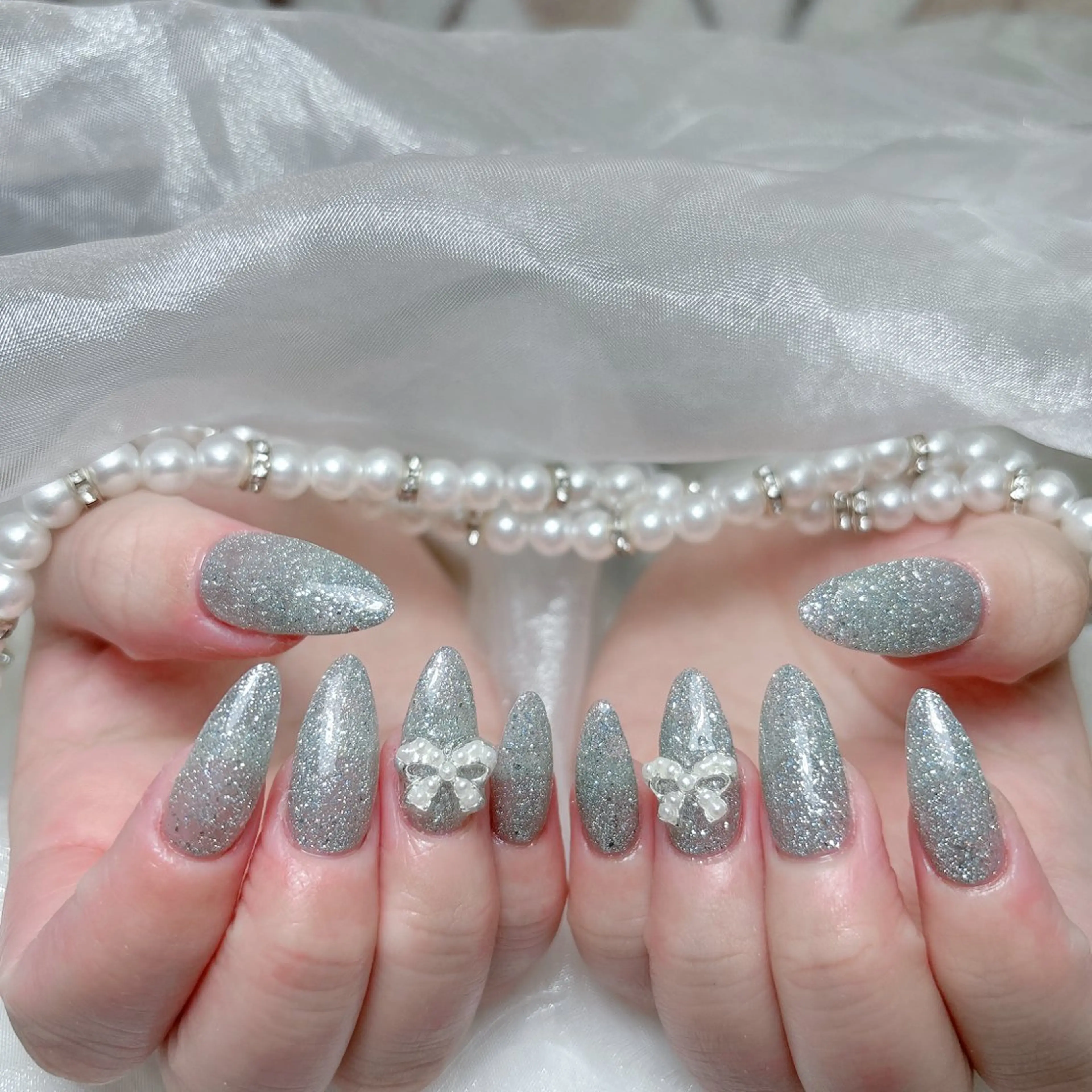 ネイル 成人式 ジェルネイル ロングネイル マグネットネイル ミディアムネイル ハンドネイル MoMoA Nail ネイル長さ出し専門店のネイルデザイン