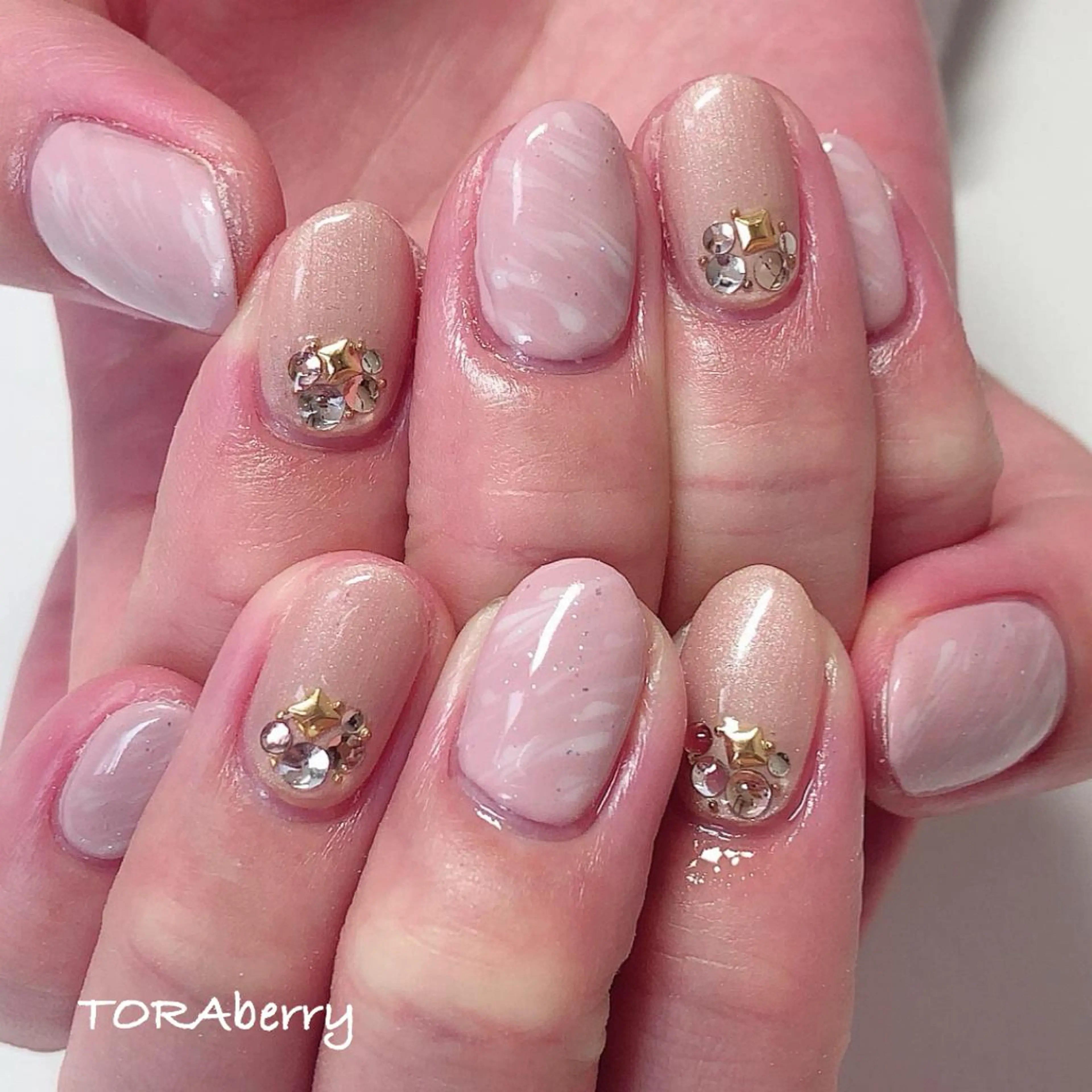 ネイル 大理石ネイル(マーブル) ハンドネイル ネイリスト なつみのネイルデザイン