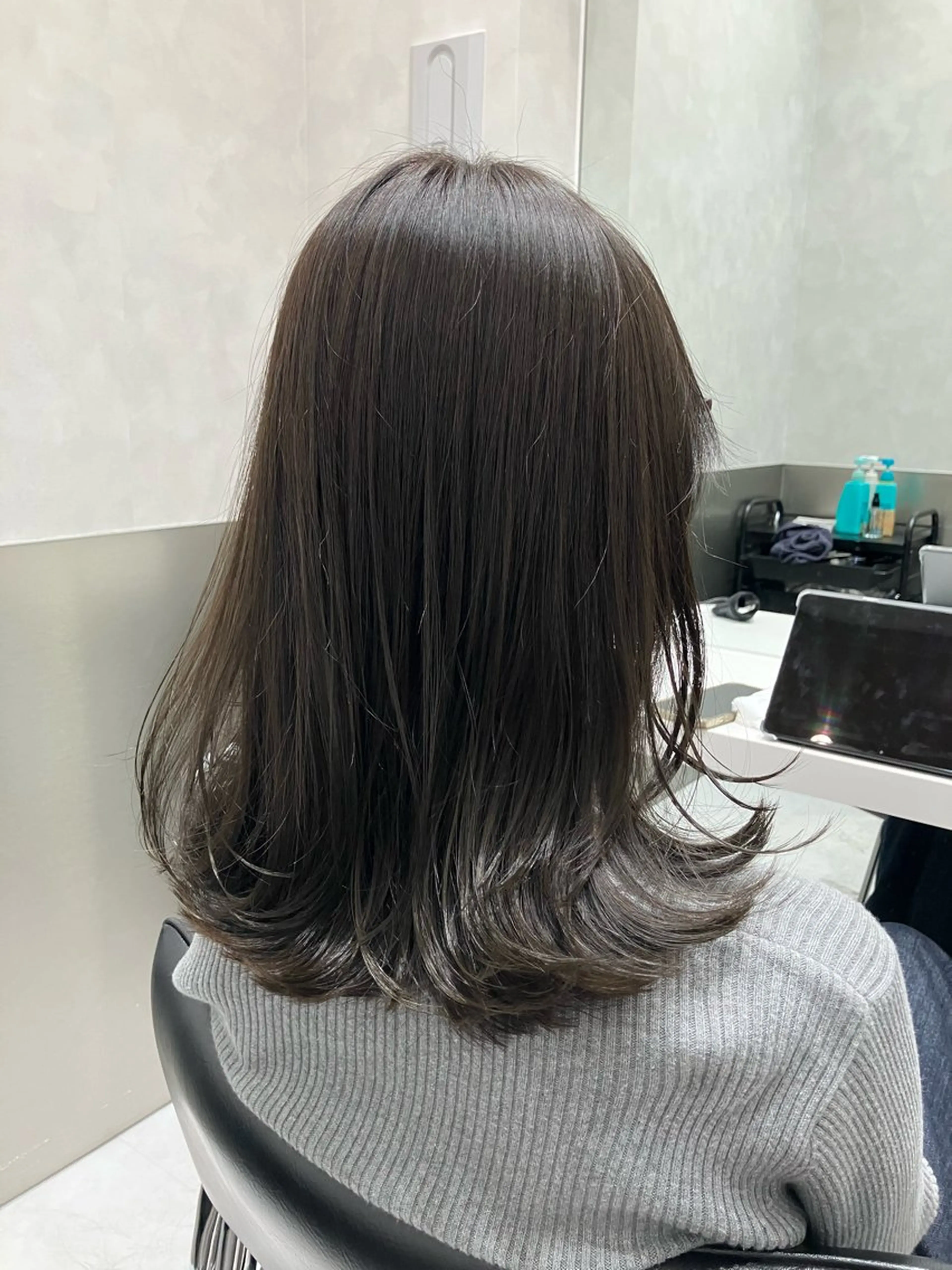 ミディアム カラー カット ヘアカラー トリートメント 💖ブリーチなし透明 感💖ASAHIのヘアスタイル