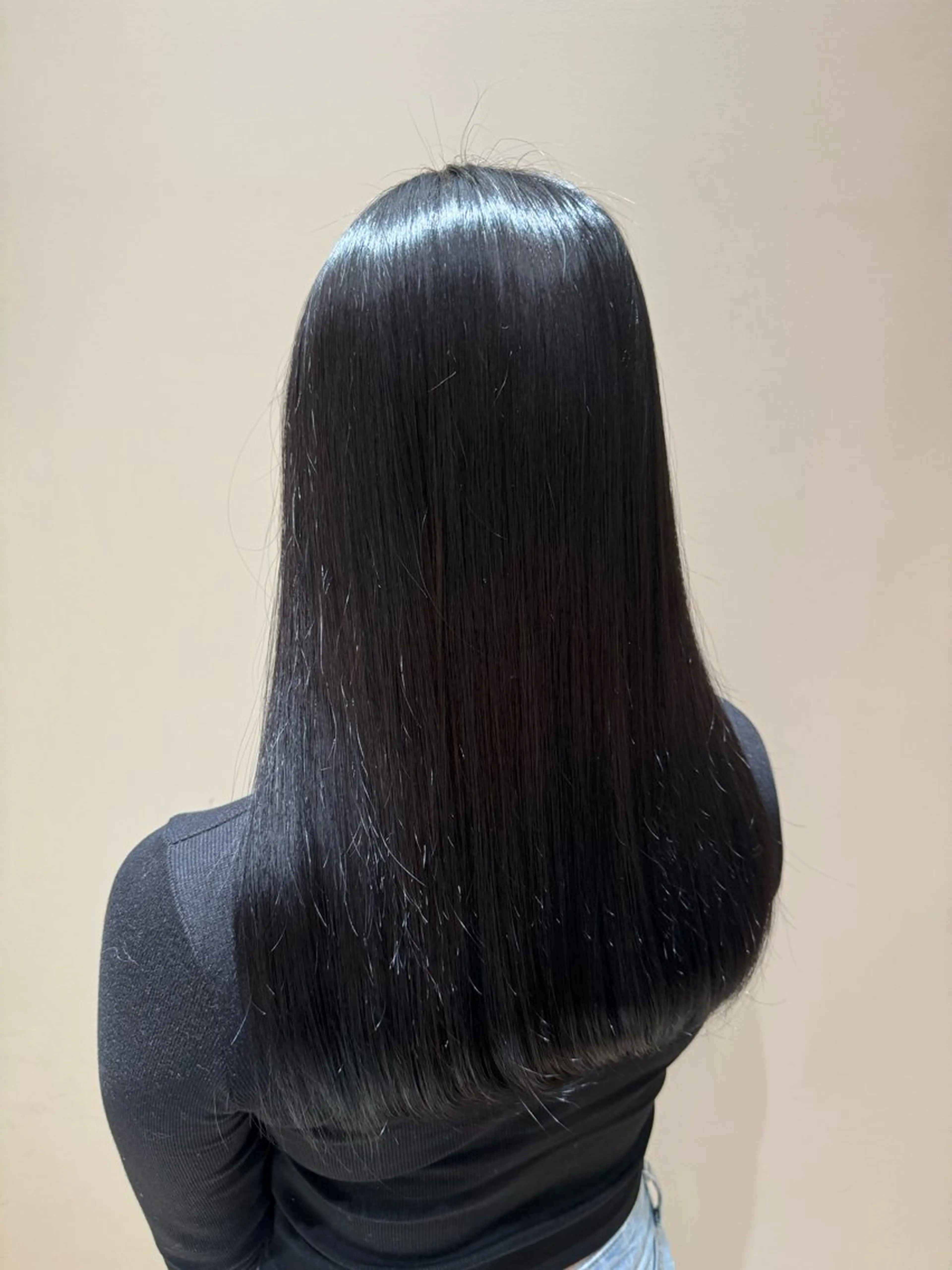 カラー ヘアカラー トリートメント 黒島優香🦋 /縮毛矯正/髪質改善のヘアスタイル