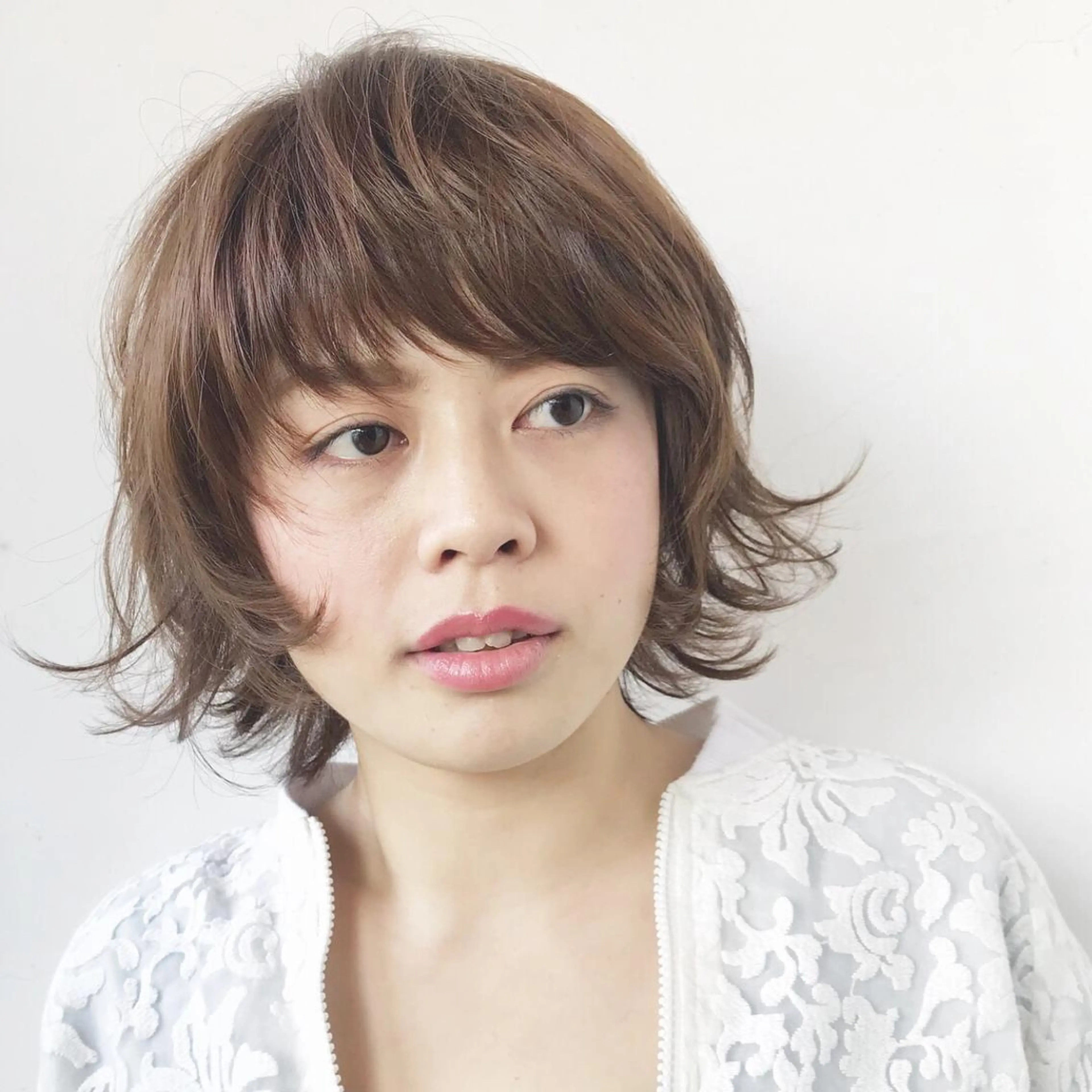 ショート カラー 浅井 理恵のヘアスタイル