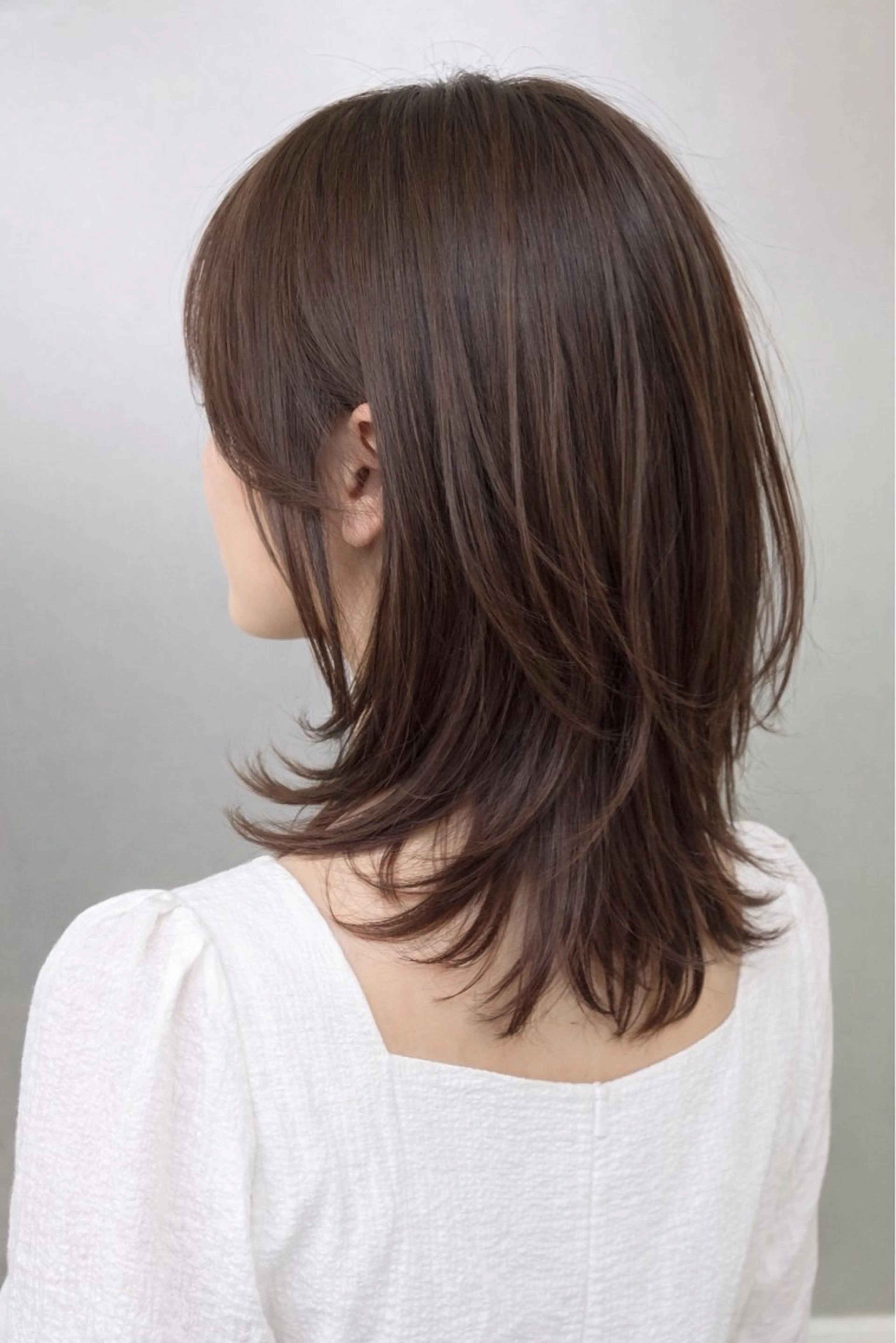ミディアム ミディアムレイヤー レイヤーカット カットモデル募集‎ / 角本 藍のヘアスタイル