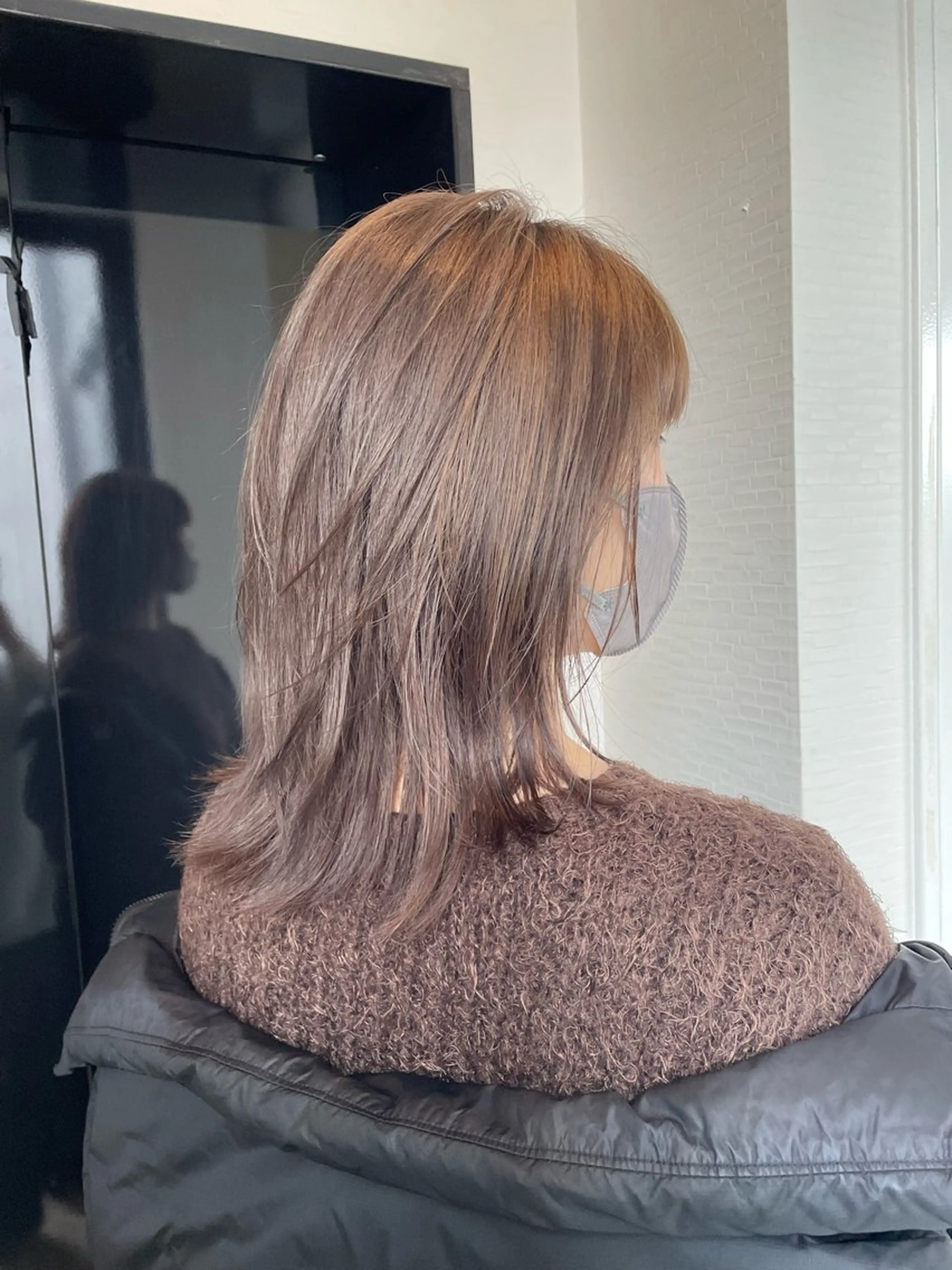 セミロング カラー グレージュ レイヤーカット カット ヘアカラー Ammi hair所属・YUI/ ブリーチカラー🌷のヘアスタイル
