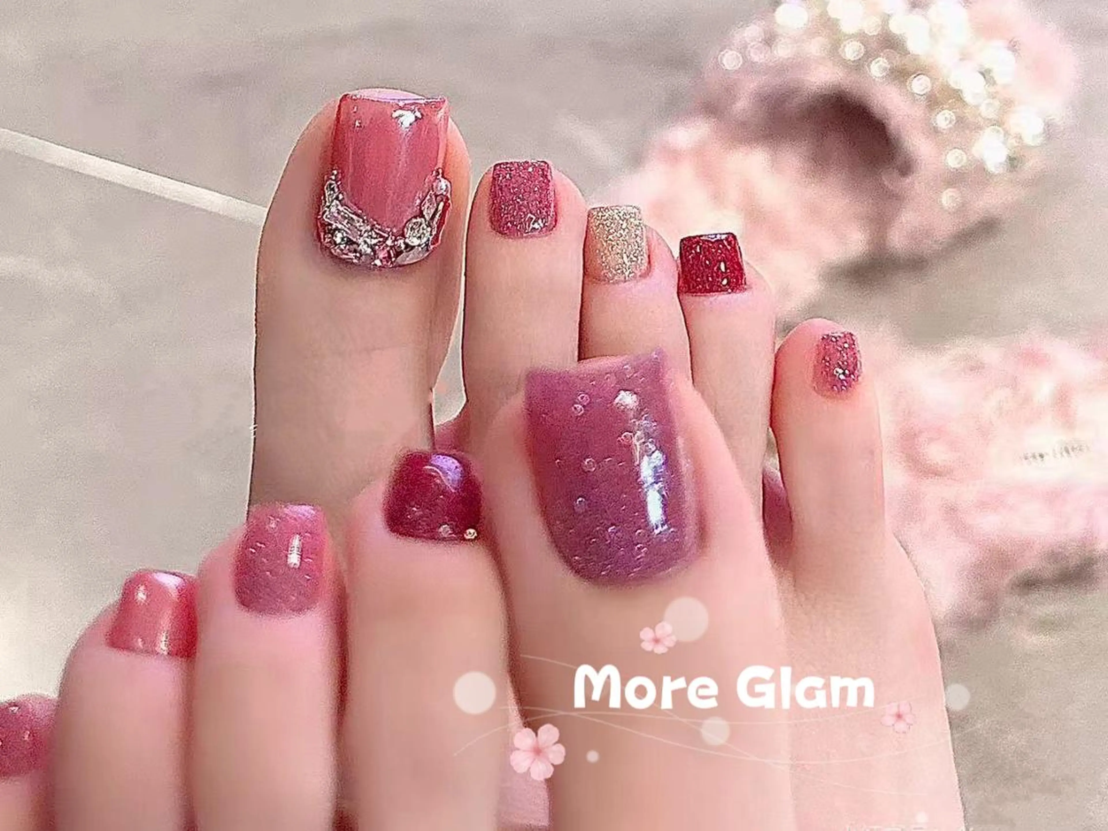 ネイル 韓国ネイル オフィスネイル ネイルチップ More Glam 池袋東口店のネイルデザイン