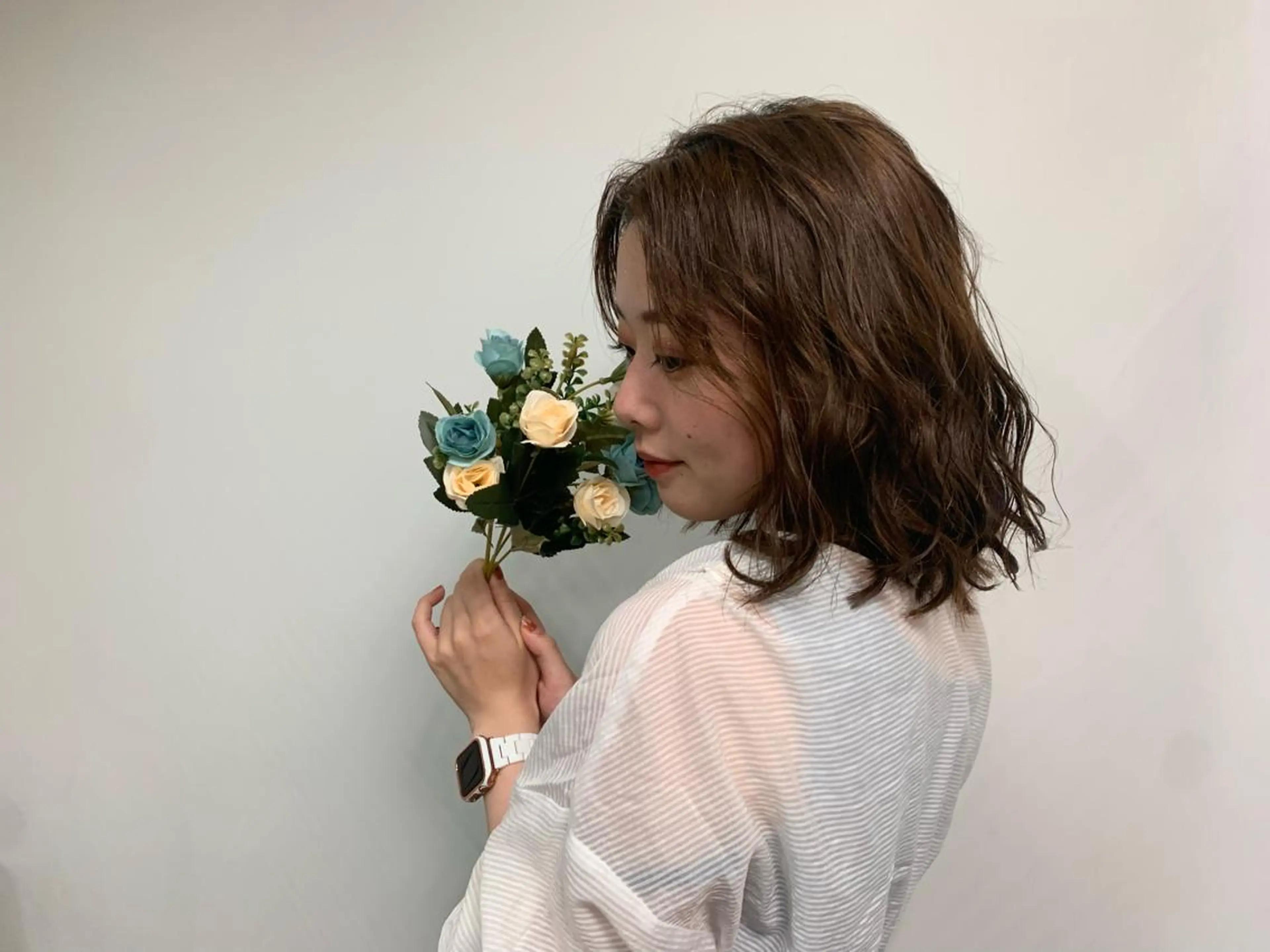 ミディアム ヘアアレンジ ウスイマイコ カット/ケアカラーのヘアスタイル