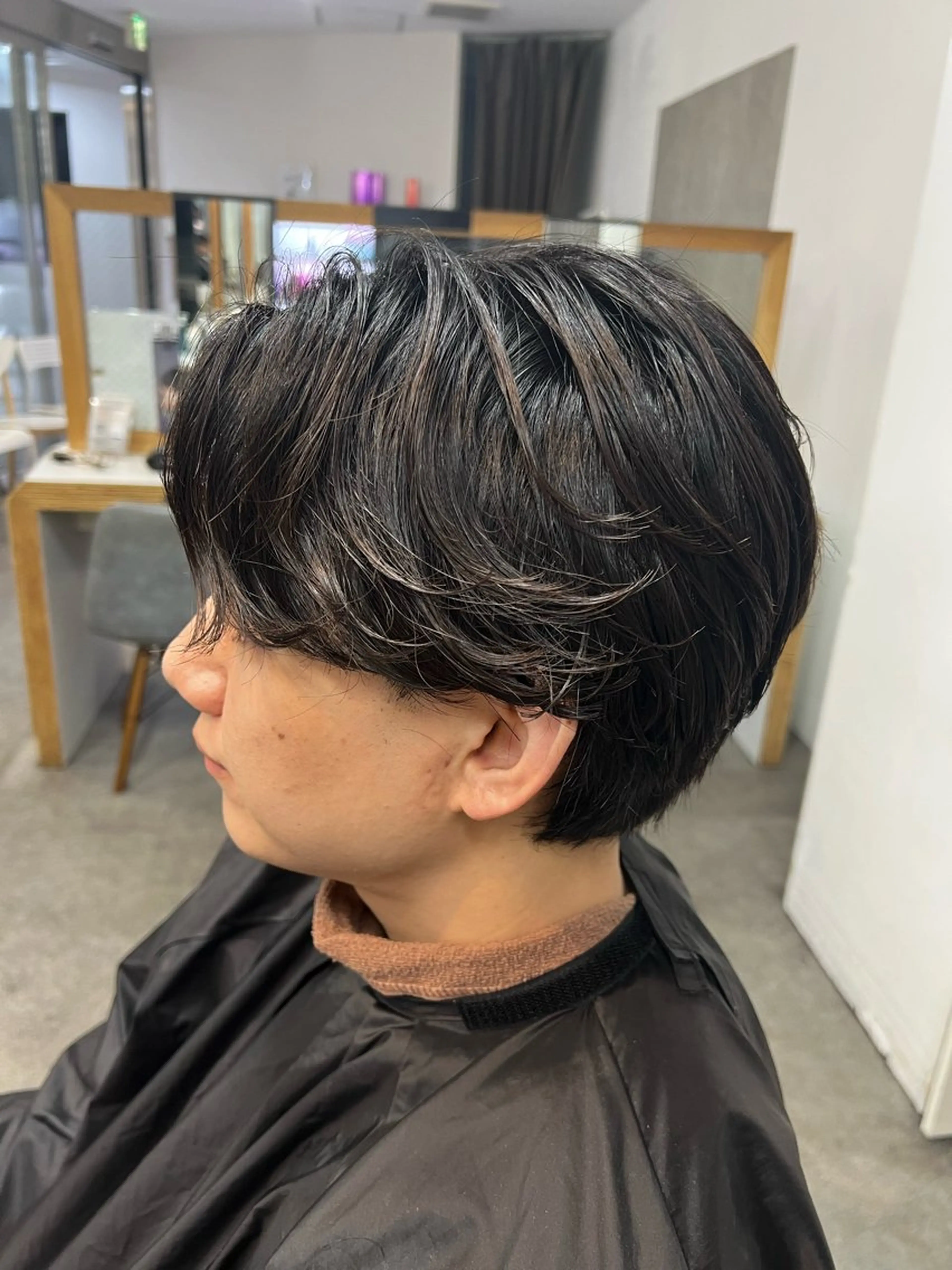 パーマ メンズ センターパート コンマヘア フェードカット カルマパーマ マッシュ 原宿 無料カット fifth イノウエのヘアスタイル