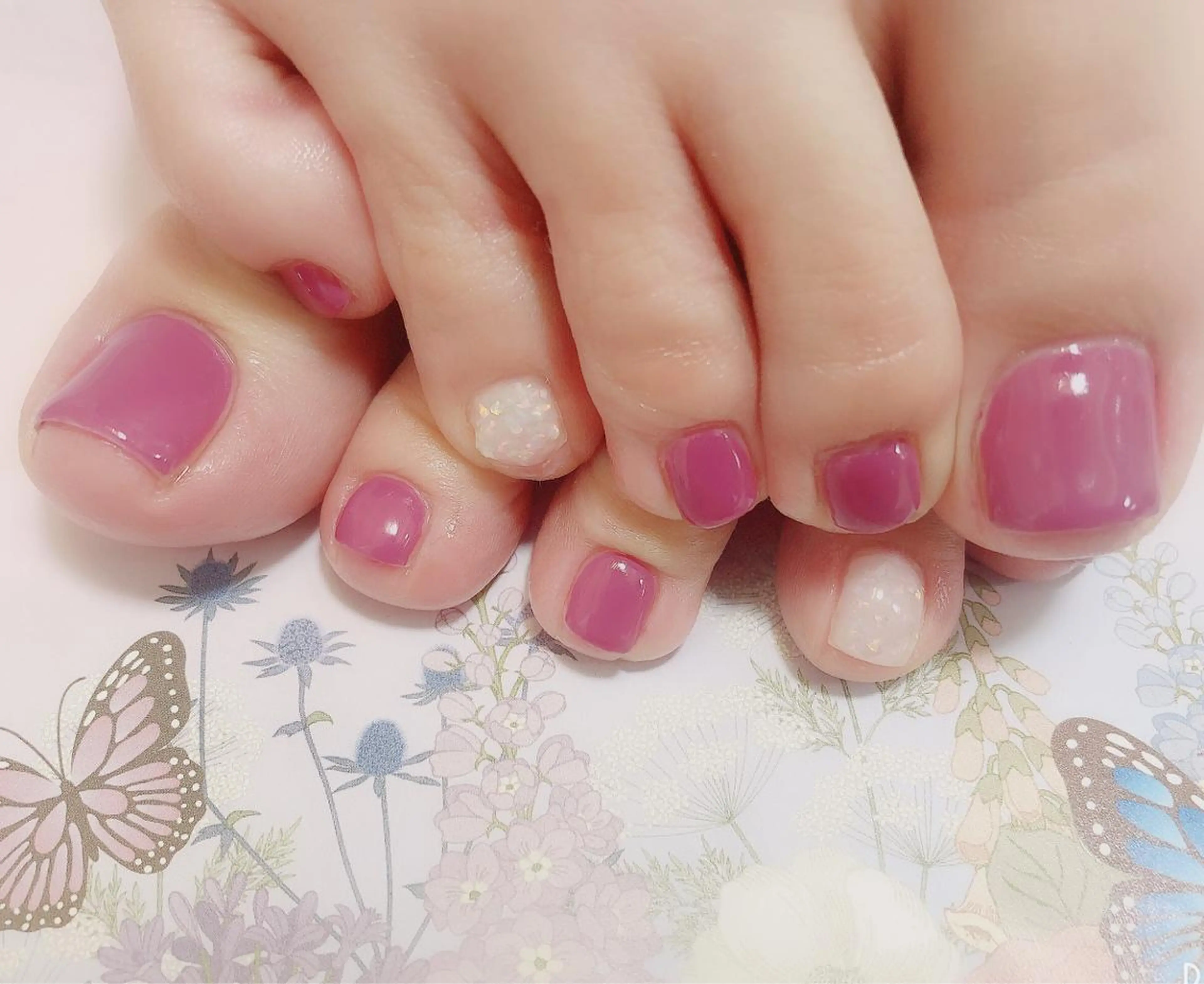 ネイル ネイルサロンエクラ 🫧Shizukaのネイルデザイン