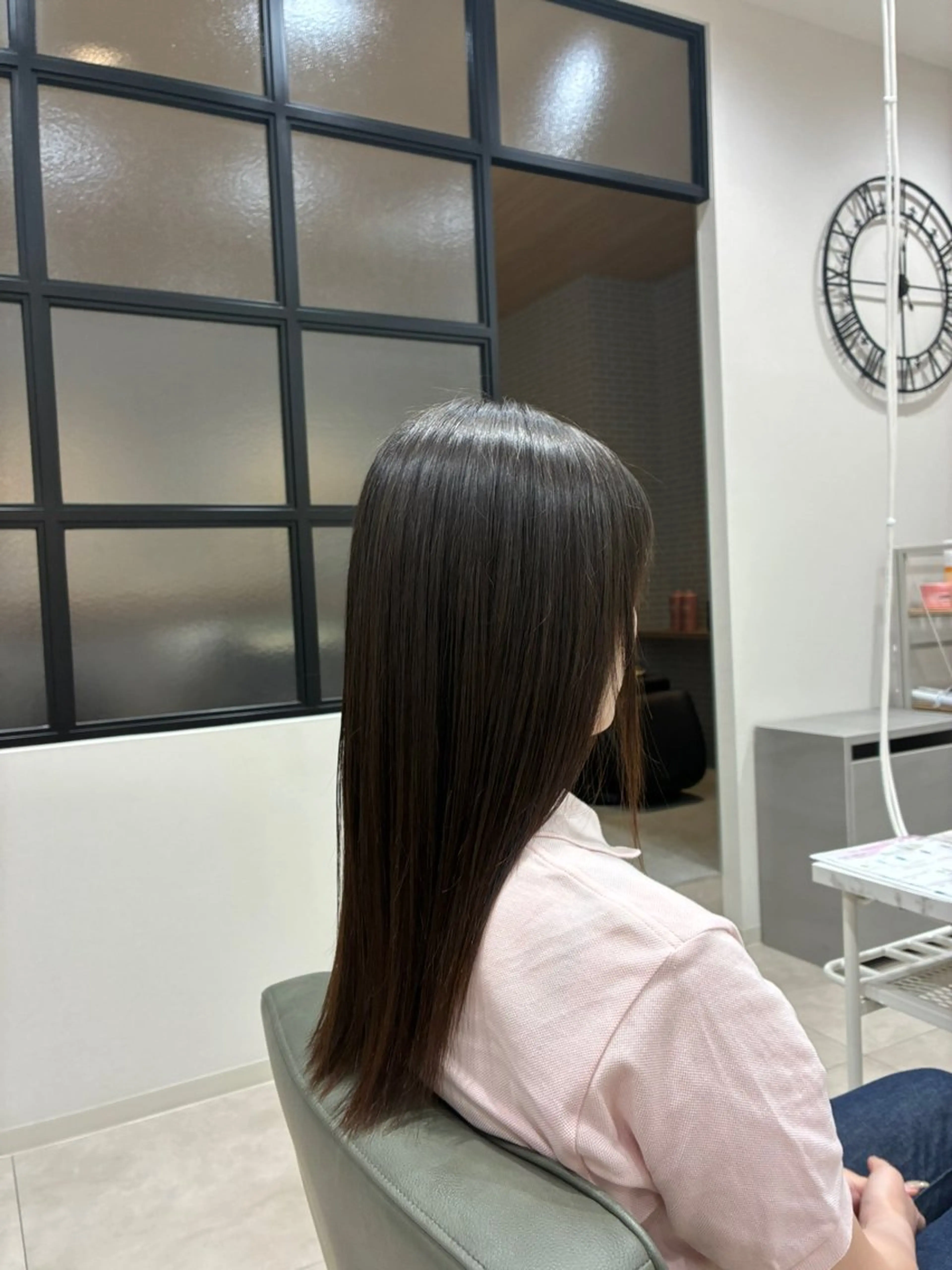 カラー ヘアカラー トリートメント カラーモデル Takahataのヘアスタイル