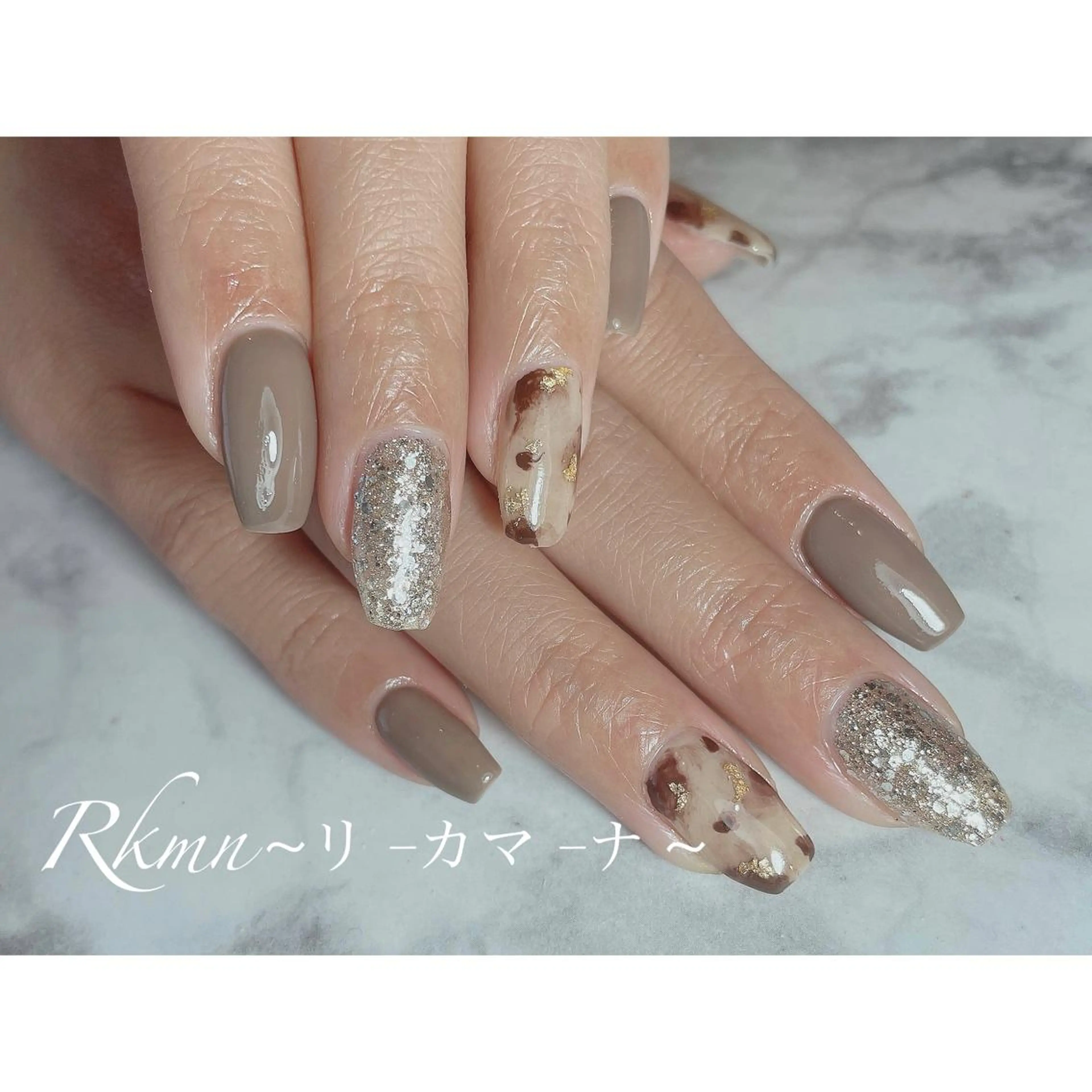 ネイル アートネイル ラメ(グリッター) ニュアンスネイル シルバー 春ネイル ハンドネイル フットネイル ハンドケア Rkmn ~リ-カマ-ナ~のネイルデザイン