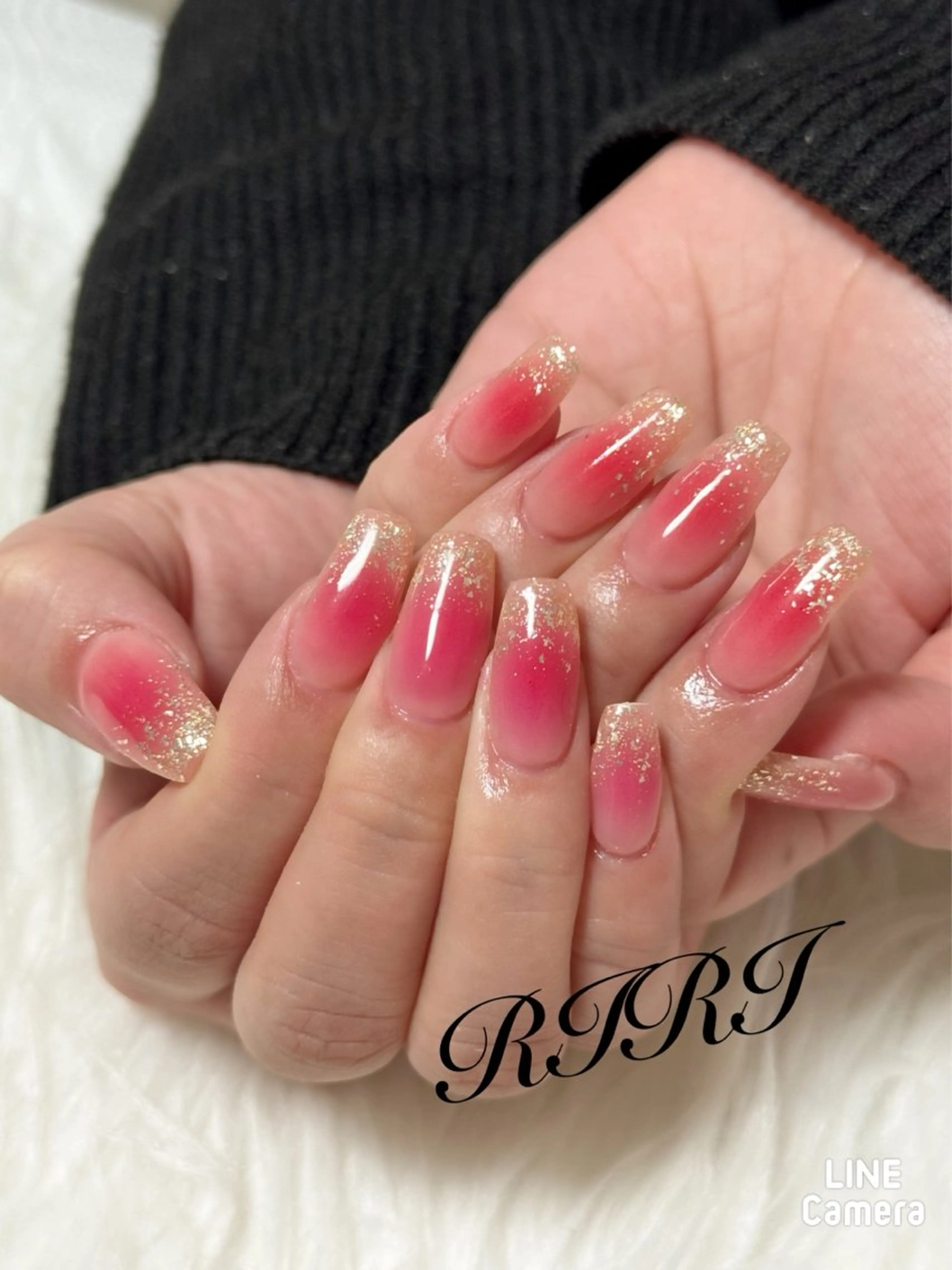 ネイル チークネイル ジェルネイル キラキラネイル 韓国ネイル ショートネイル ハンドネイル riri オーナーのネイルデザイン