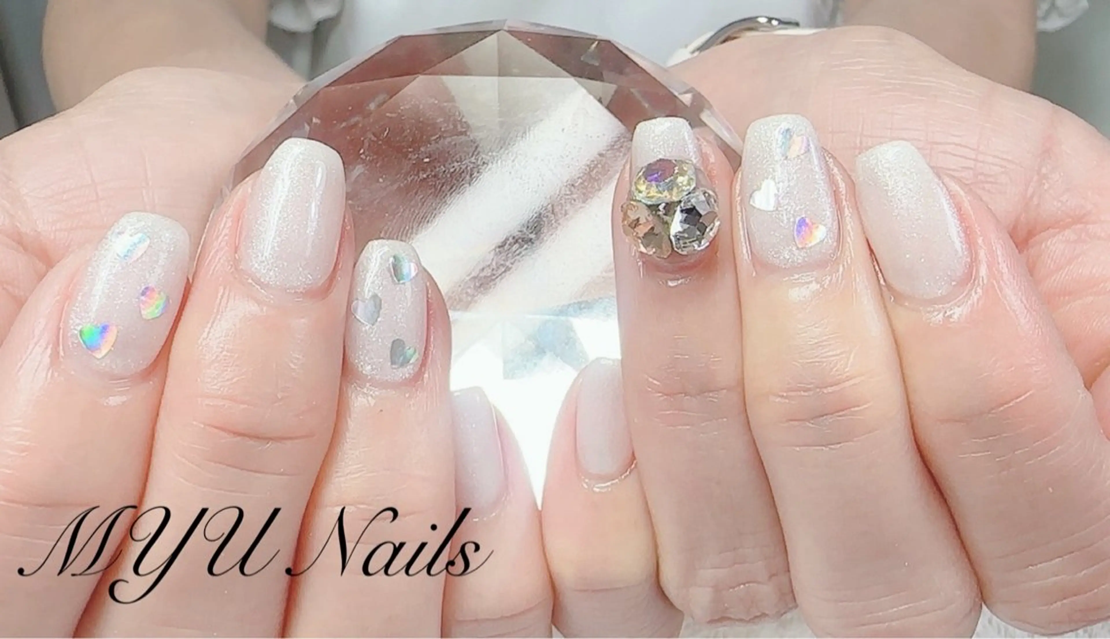 ネイル アートネイル ジェルネイル ハート 持ち込み ニュアンスネイル ハンドネイル ニュアンスネイル🌈 MYU Nailsのネイルデザイン