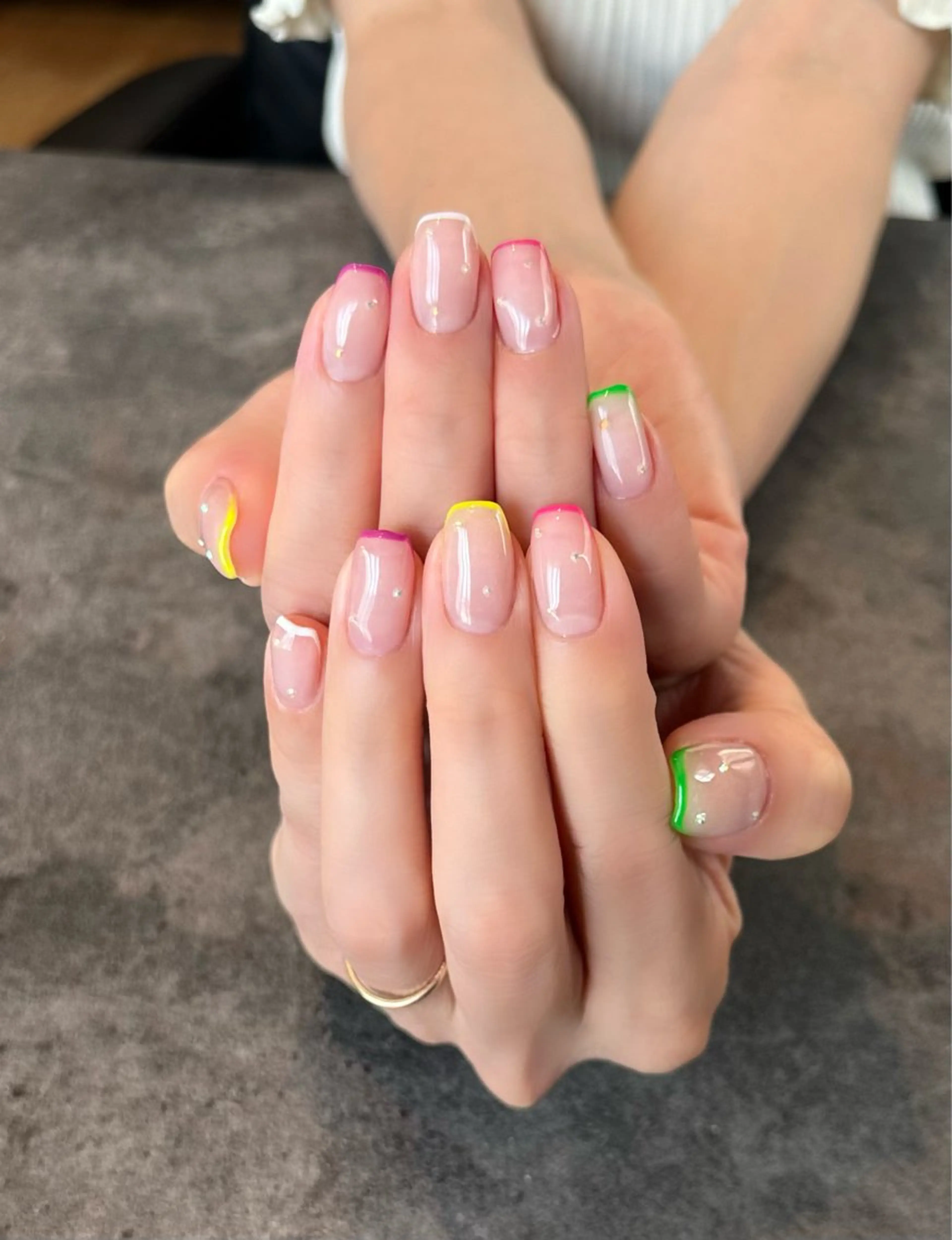 ネイル フラワーネイル 大理石ネイル(マーブル) ニュアンスネイル シンプルネイル 夏ネイル nail salon amanoのネイルデザイン