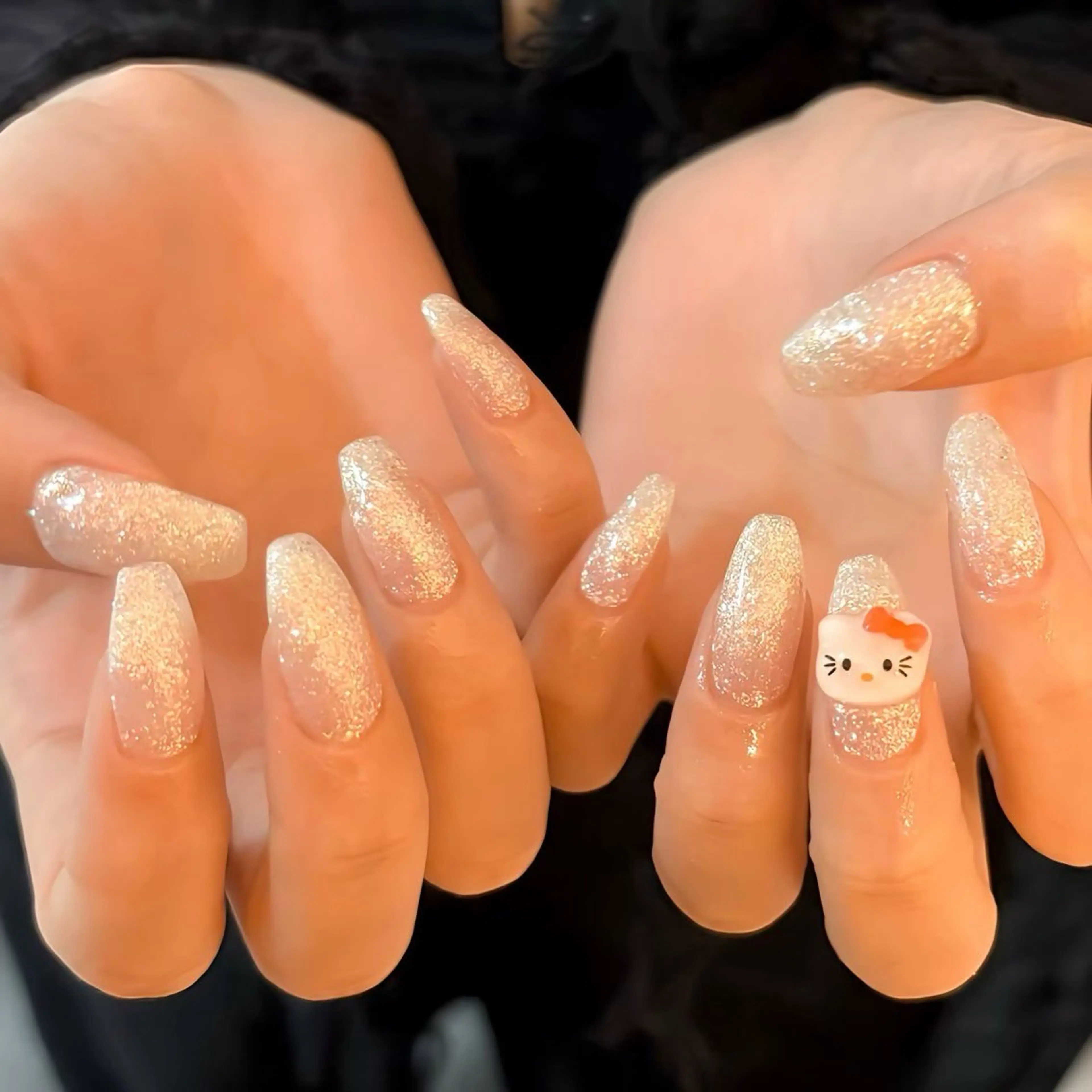 ネイル ジュエル.《ネイル》 モデル募集中のネイルデザイン