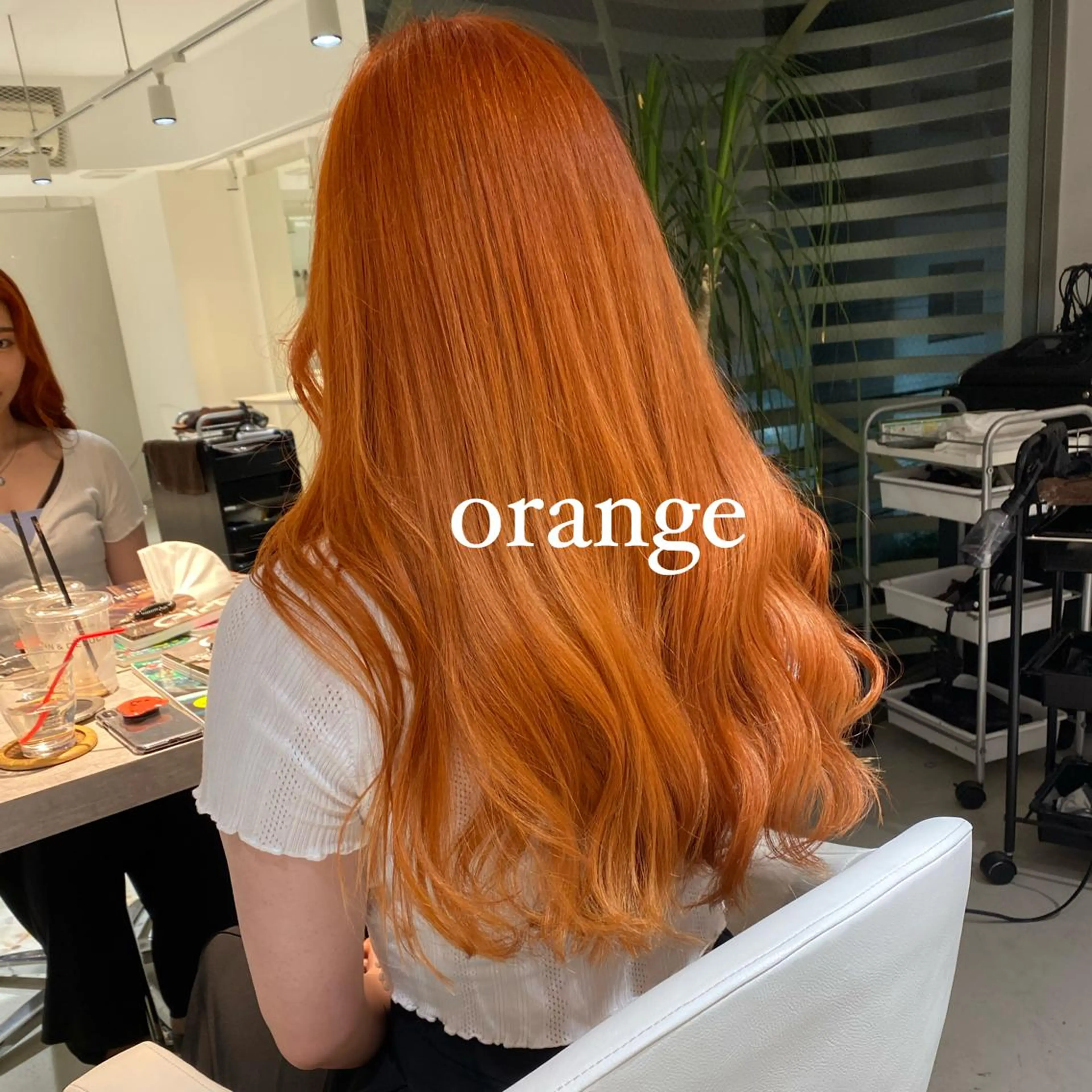 ❣️1日2名限定❣️ダメージ95%カット⚡️ケアブリーチ+ケアカラー🌺コテ仕上げ🎀ロング料金なし💓の写真