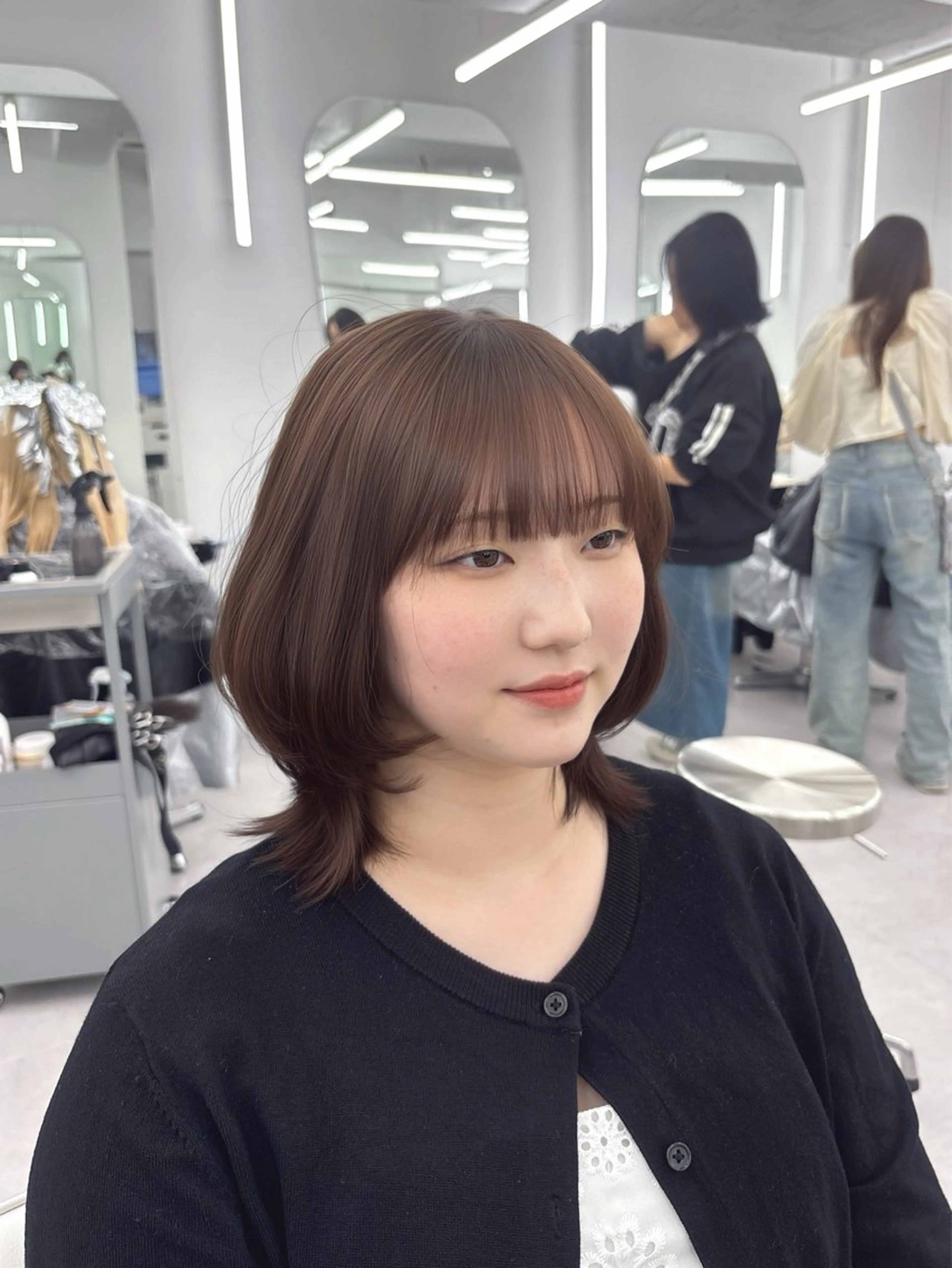 ミディアム 韓国ヘア/レイヤー/ 顔まわり足立遥奈のヘアスタイル