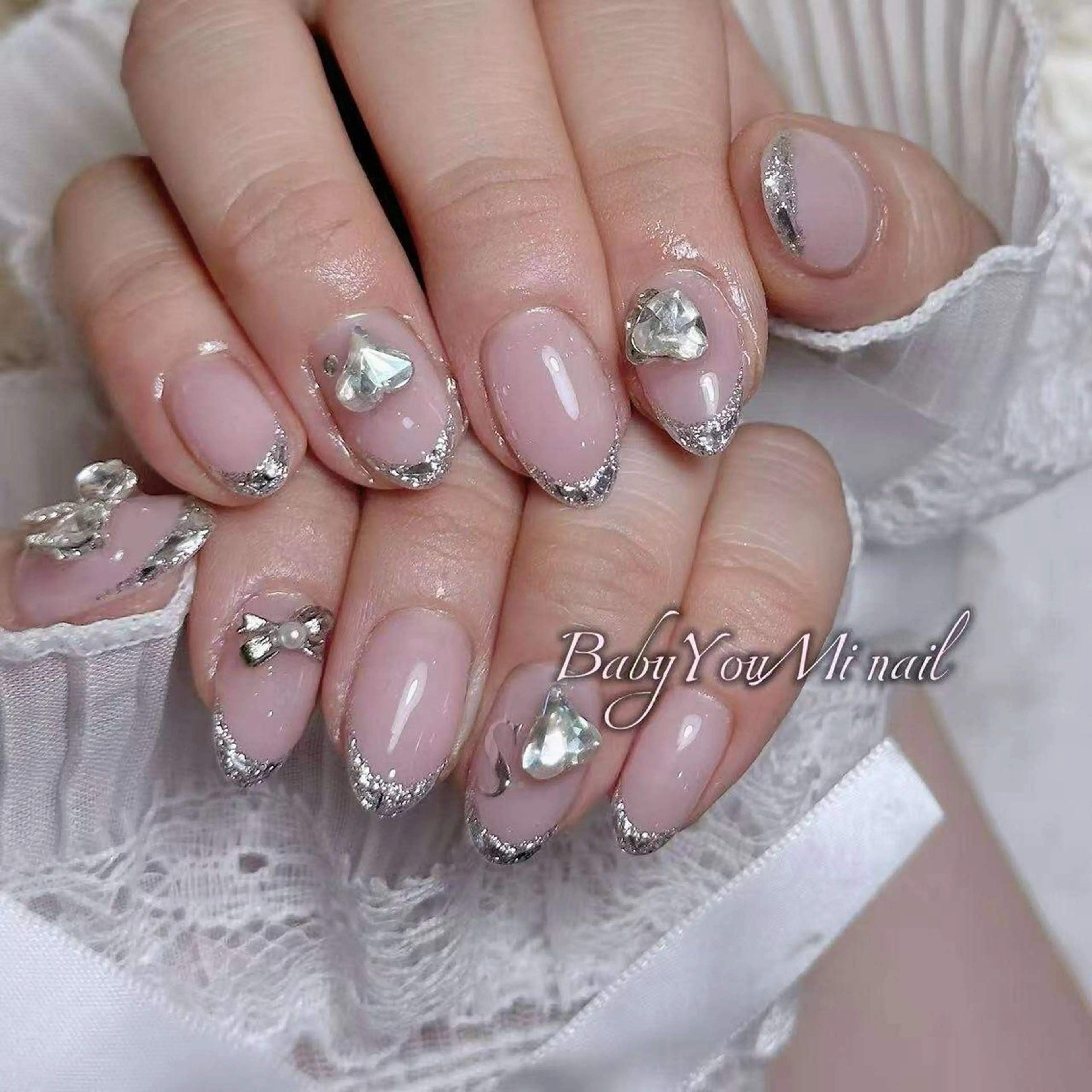 ネイル オーロラネイル フラワーネイル フットネイル フレンチネイル ジェルネイル ハンドネイル 相沢 さやかのネイルデザイン