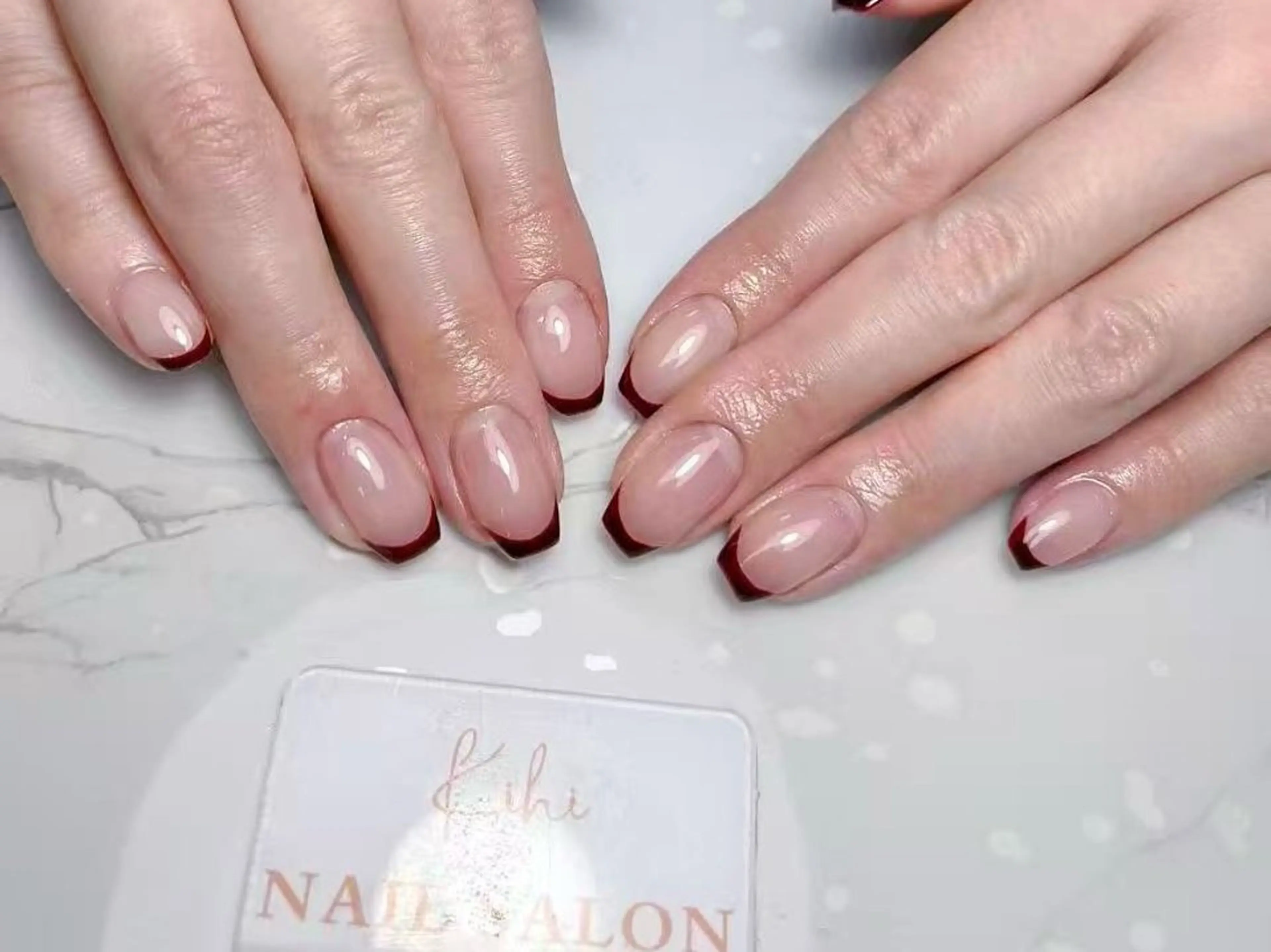 ネイル アートネイル フレンチネイル ジェルネイル グラデーション 韓国ネイル ハンドネイル 💕鈴木ユリ パラジェル/オフ無料のネイルデザイン